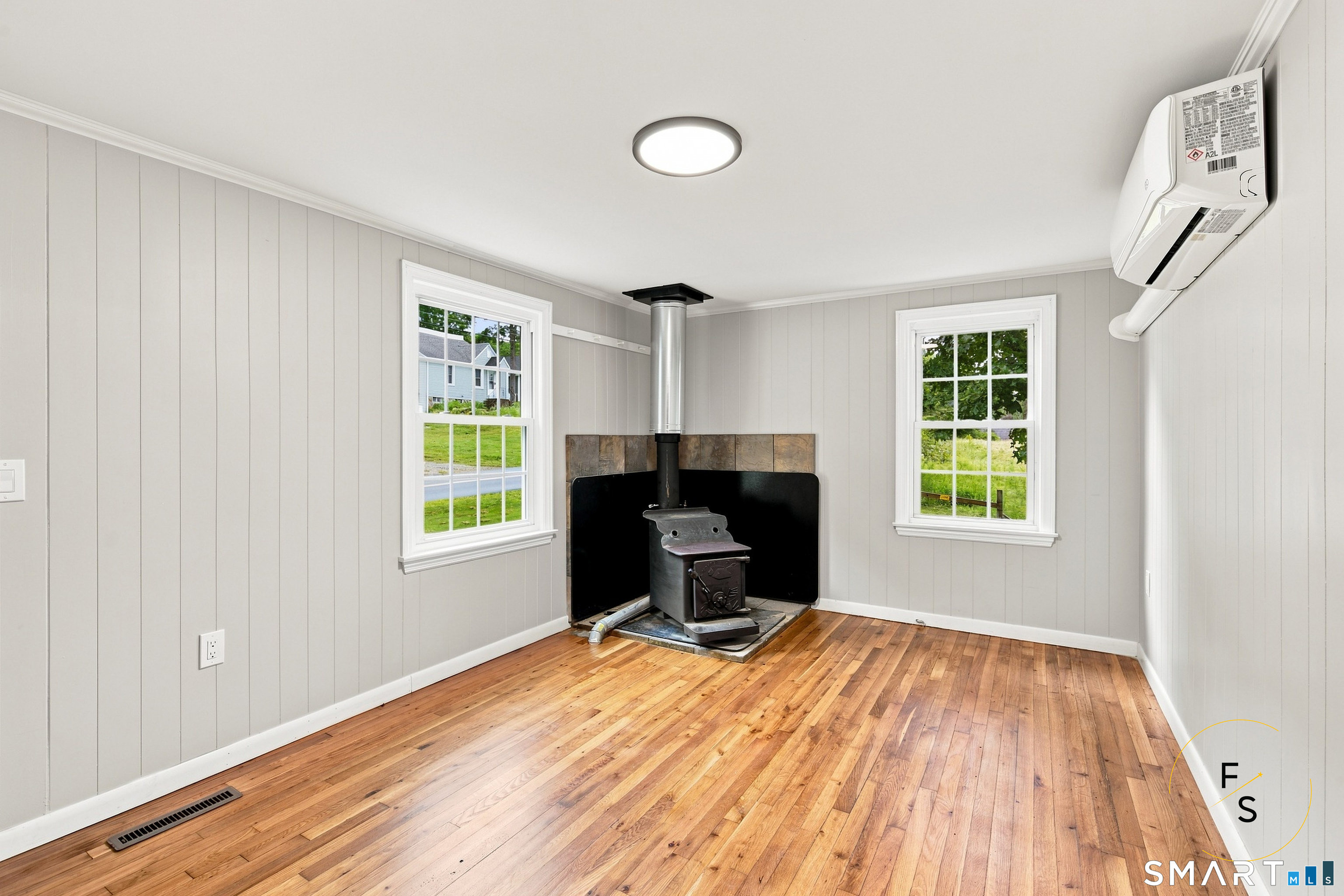 157 South River Road
