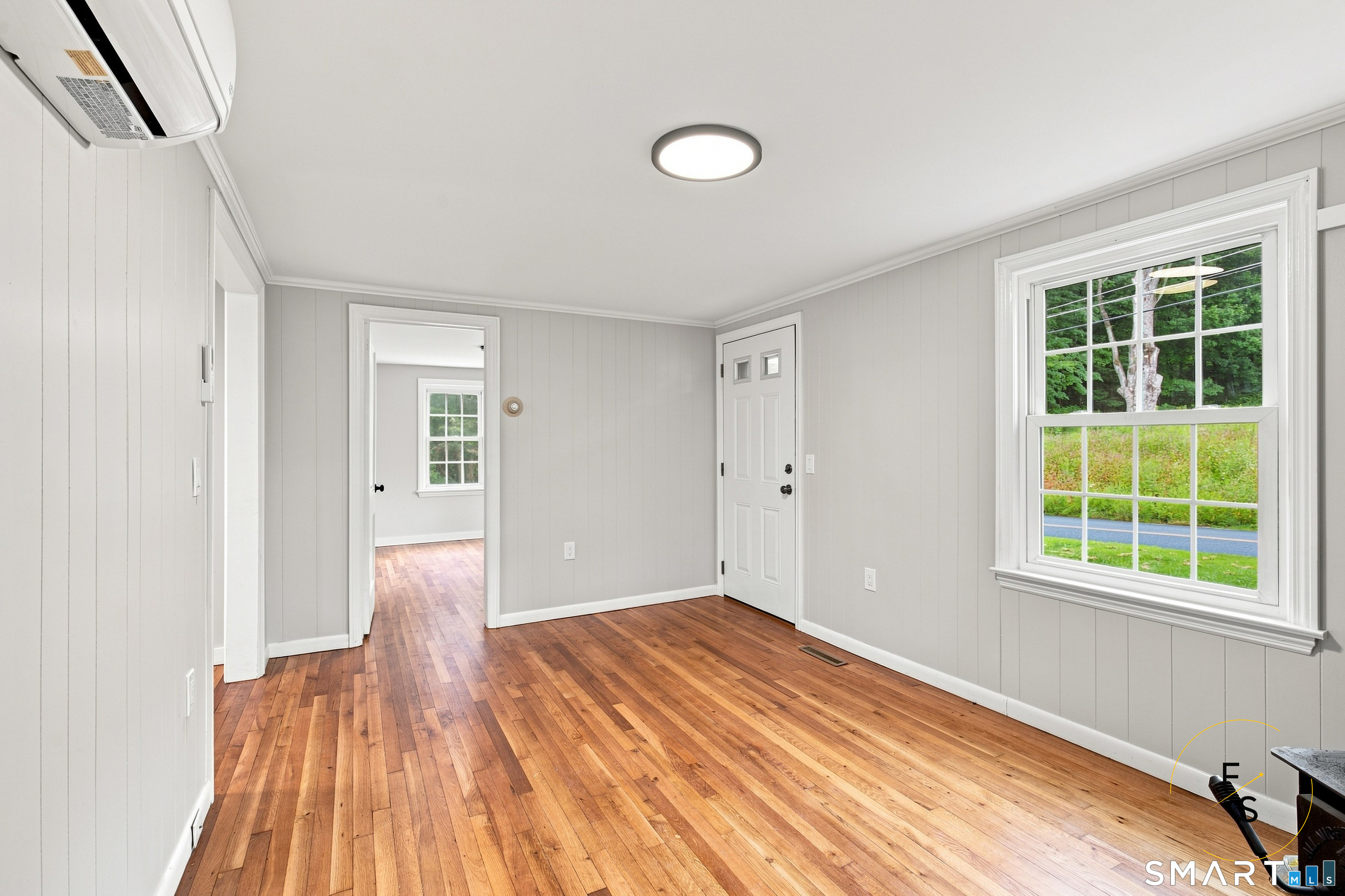 157 South River Road