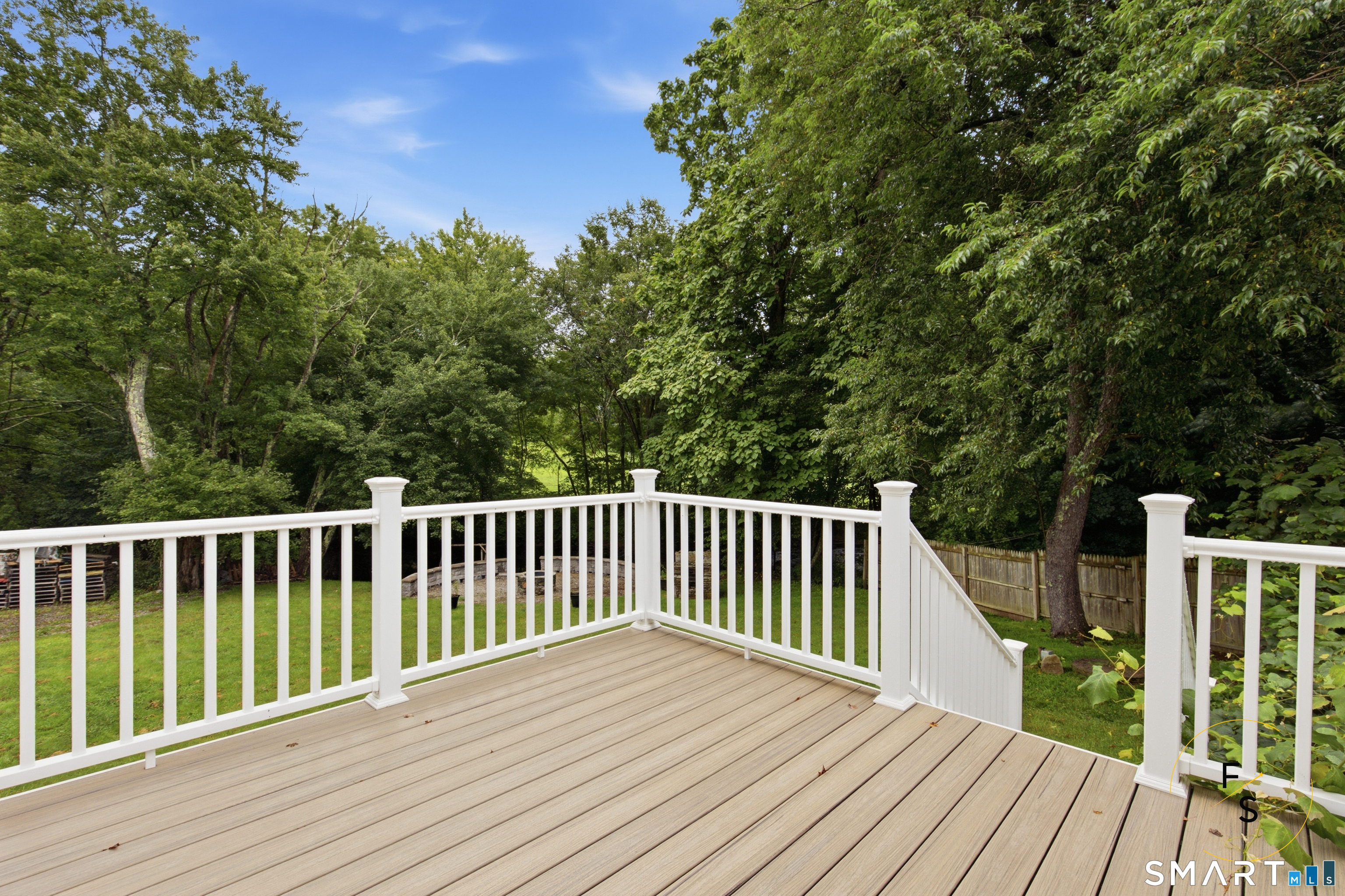 157 South River Road