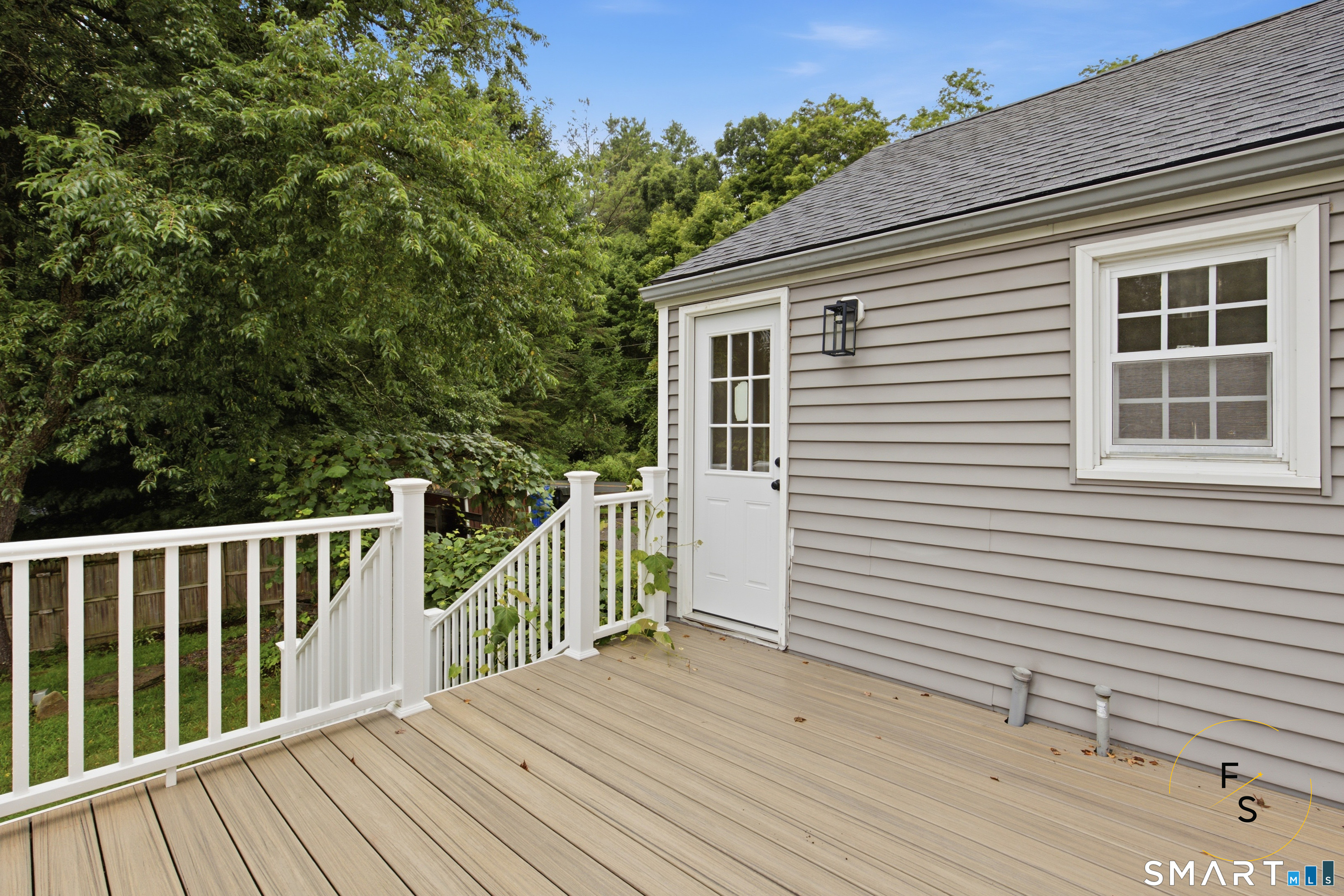 157 South River Road