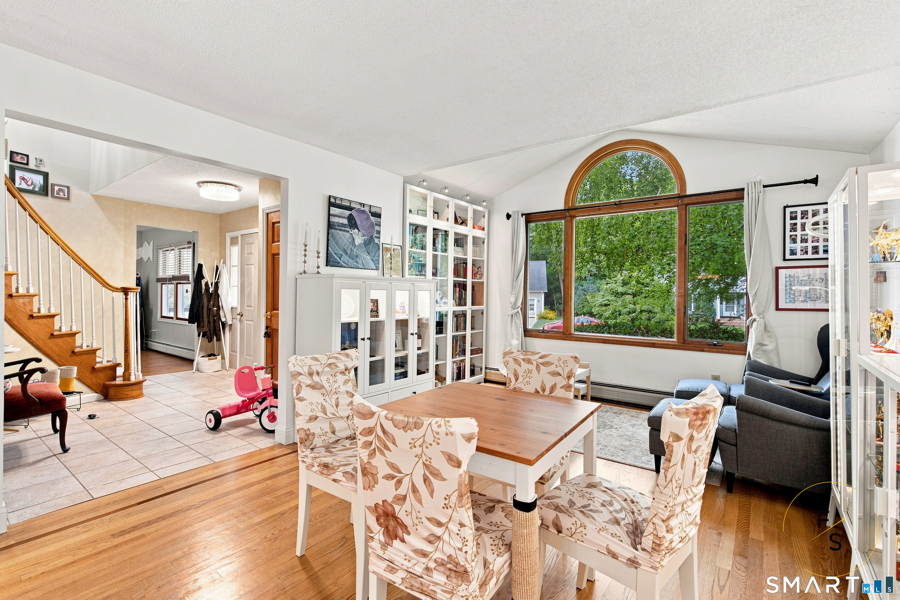42 Posa Drive