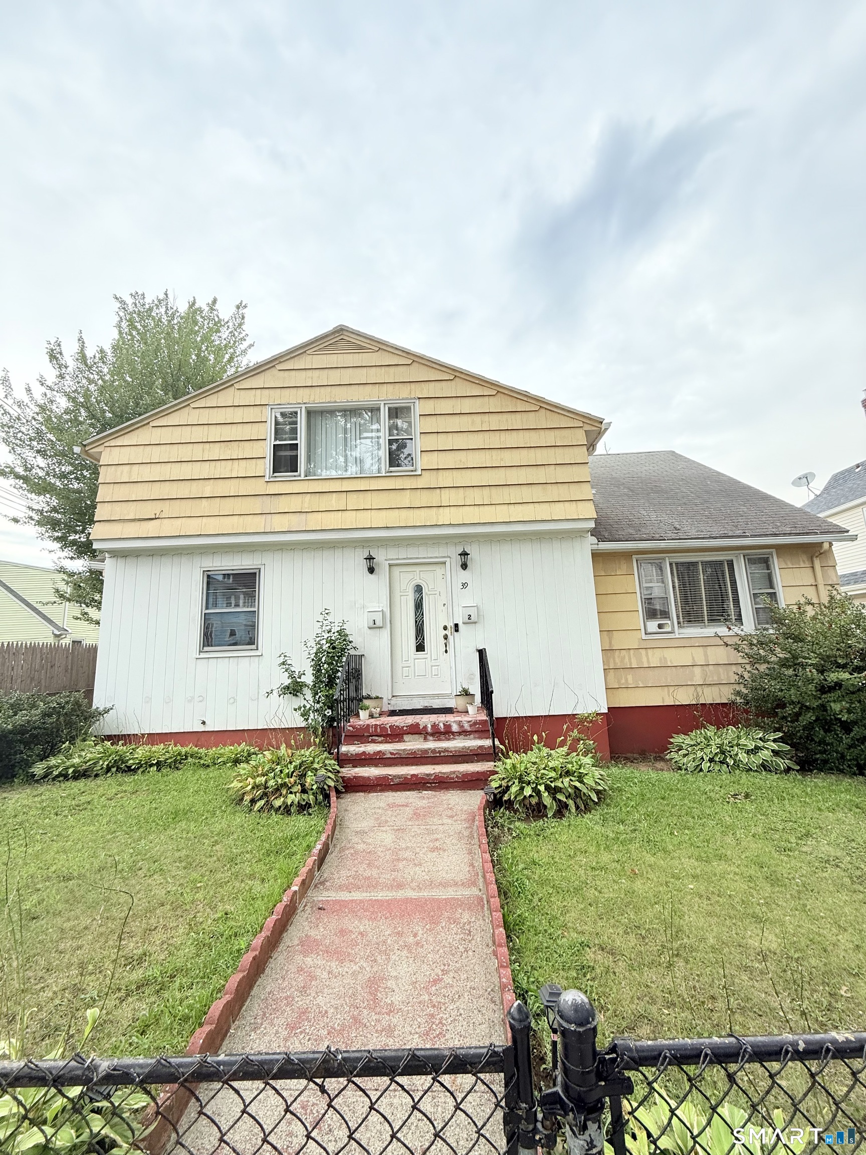 39 Chatham Street Unit: 2