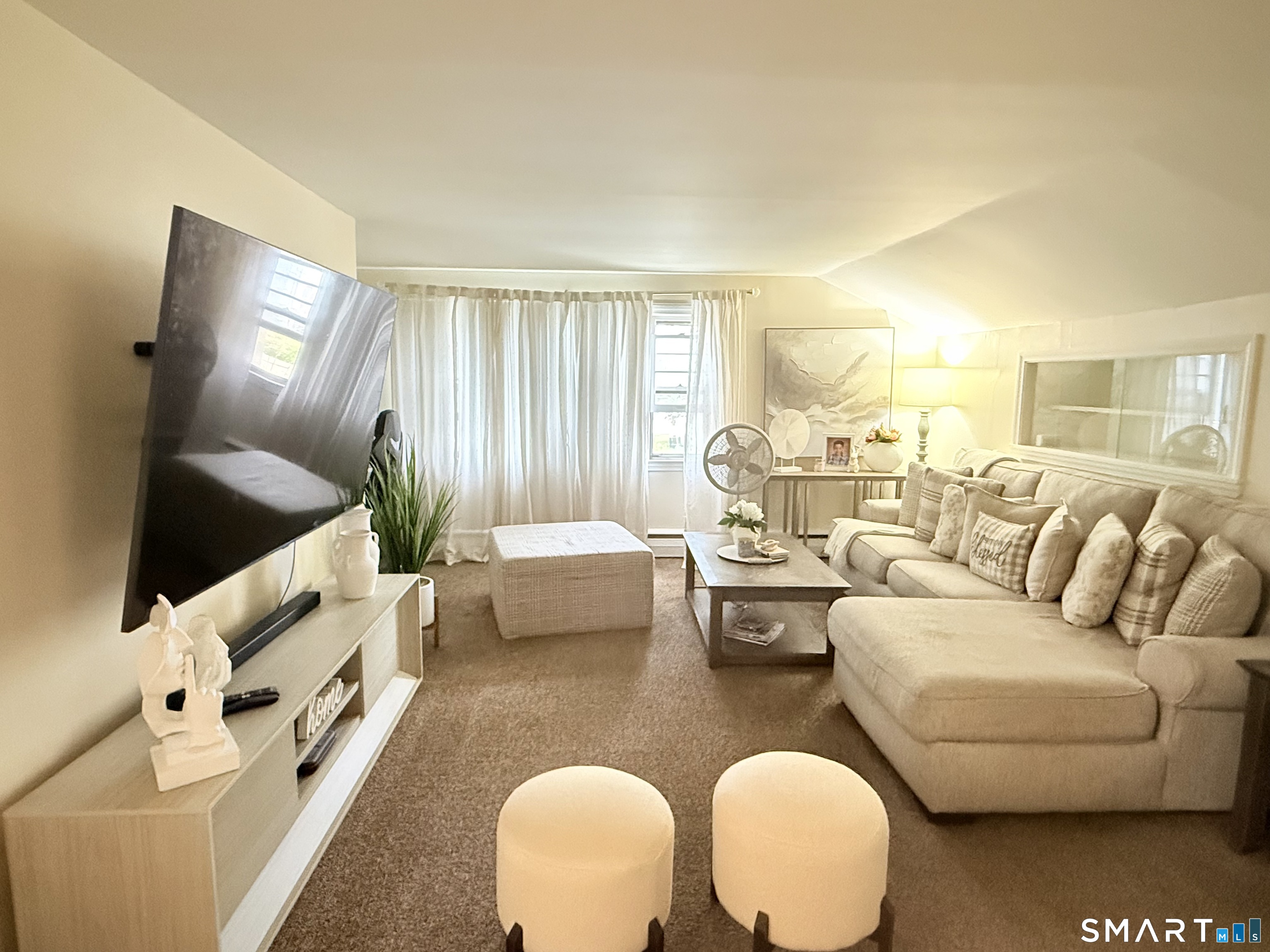 39 Chatham Street Unit: 2