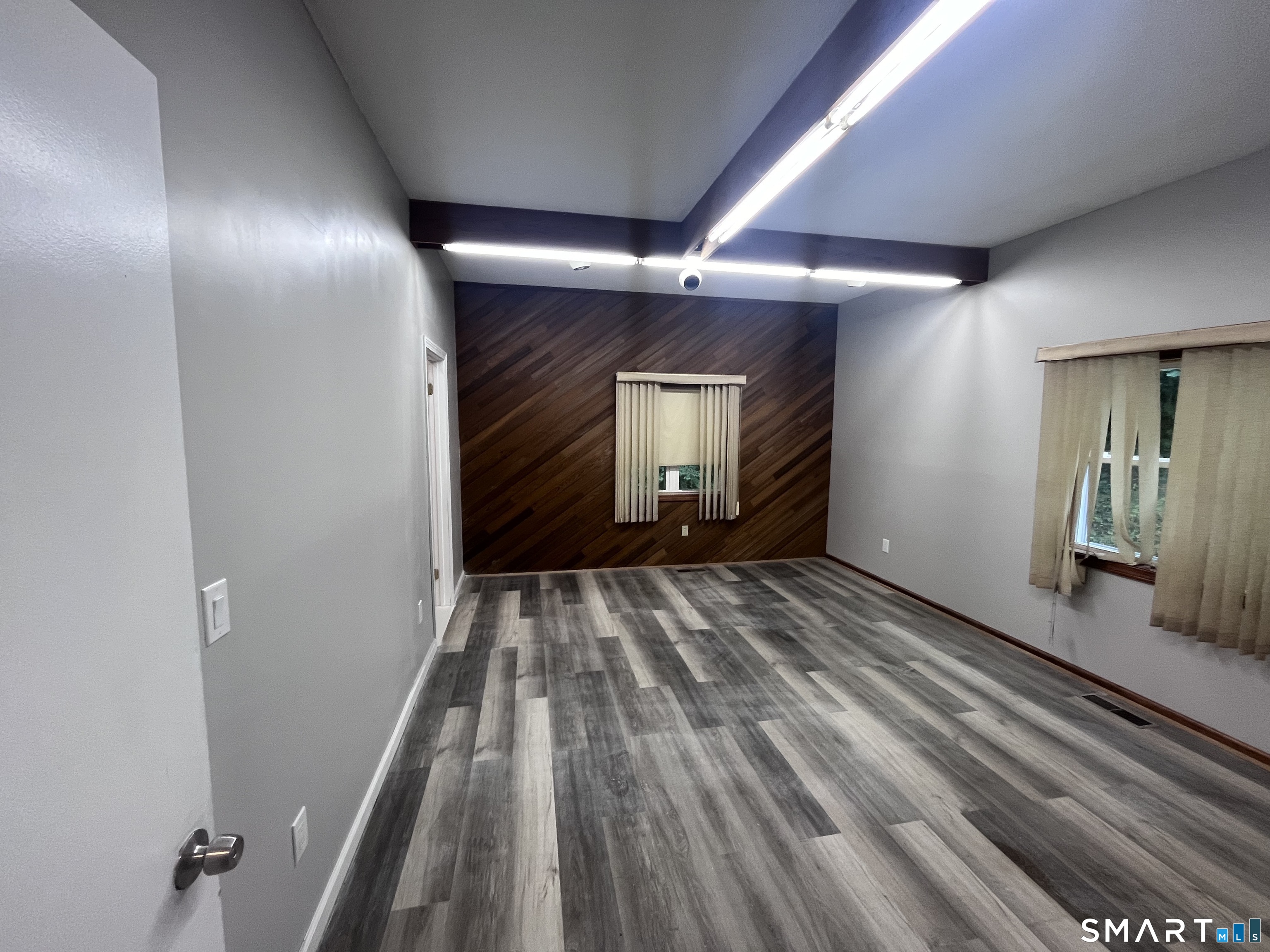 409 Oak Avenue Unit: 3
