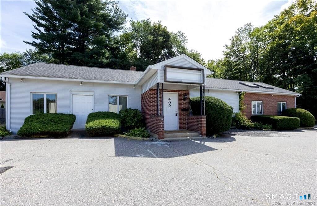 409 Oak Avenue Unit: 3