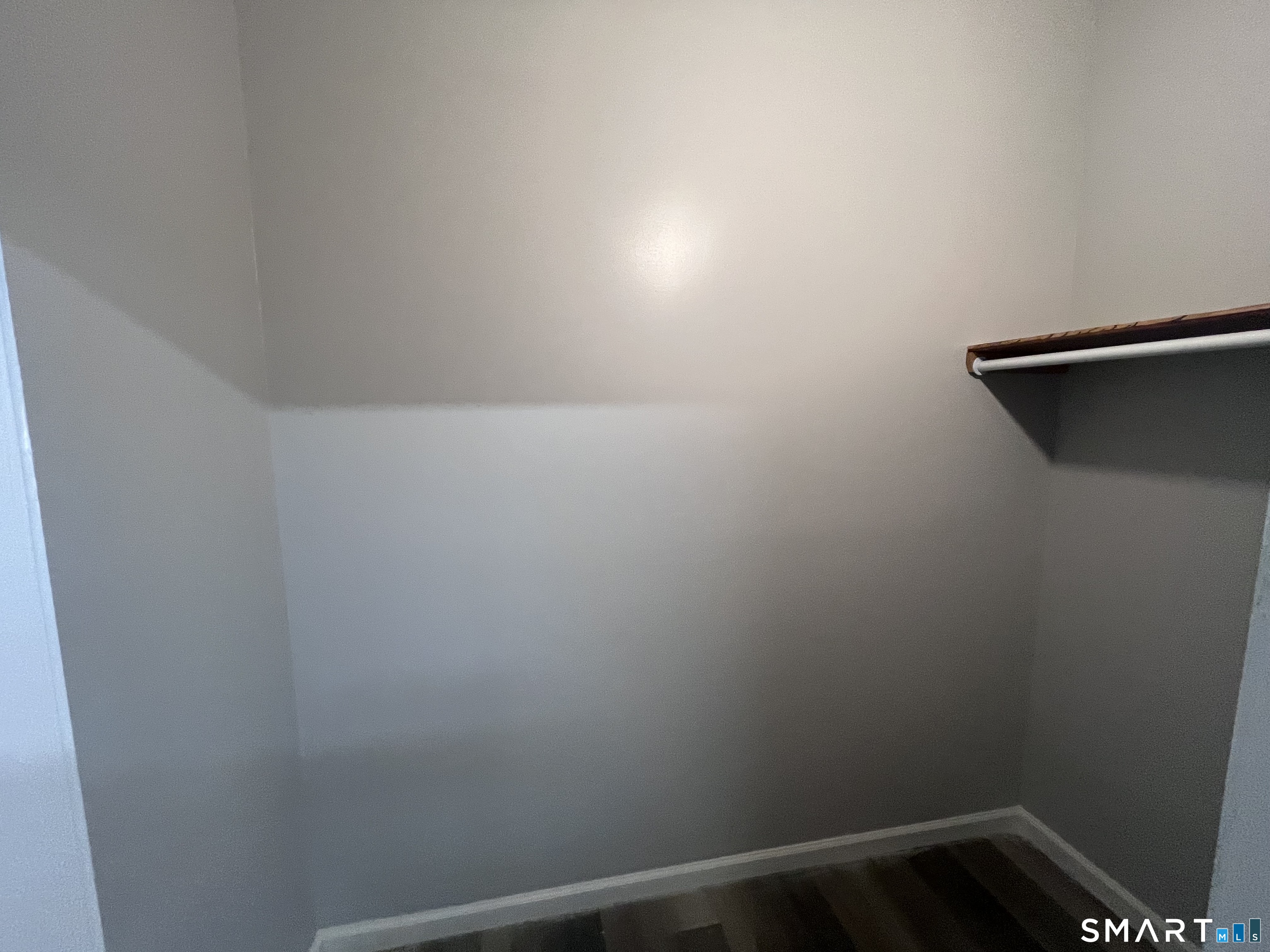 409 Oak Avenue Unit: 3