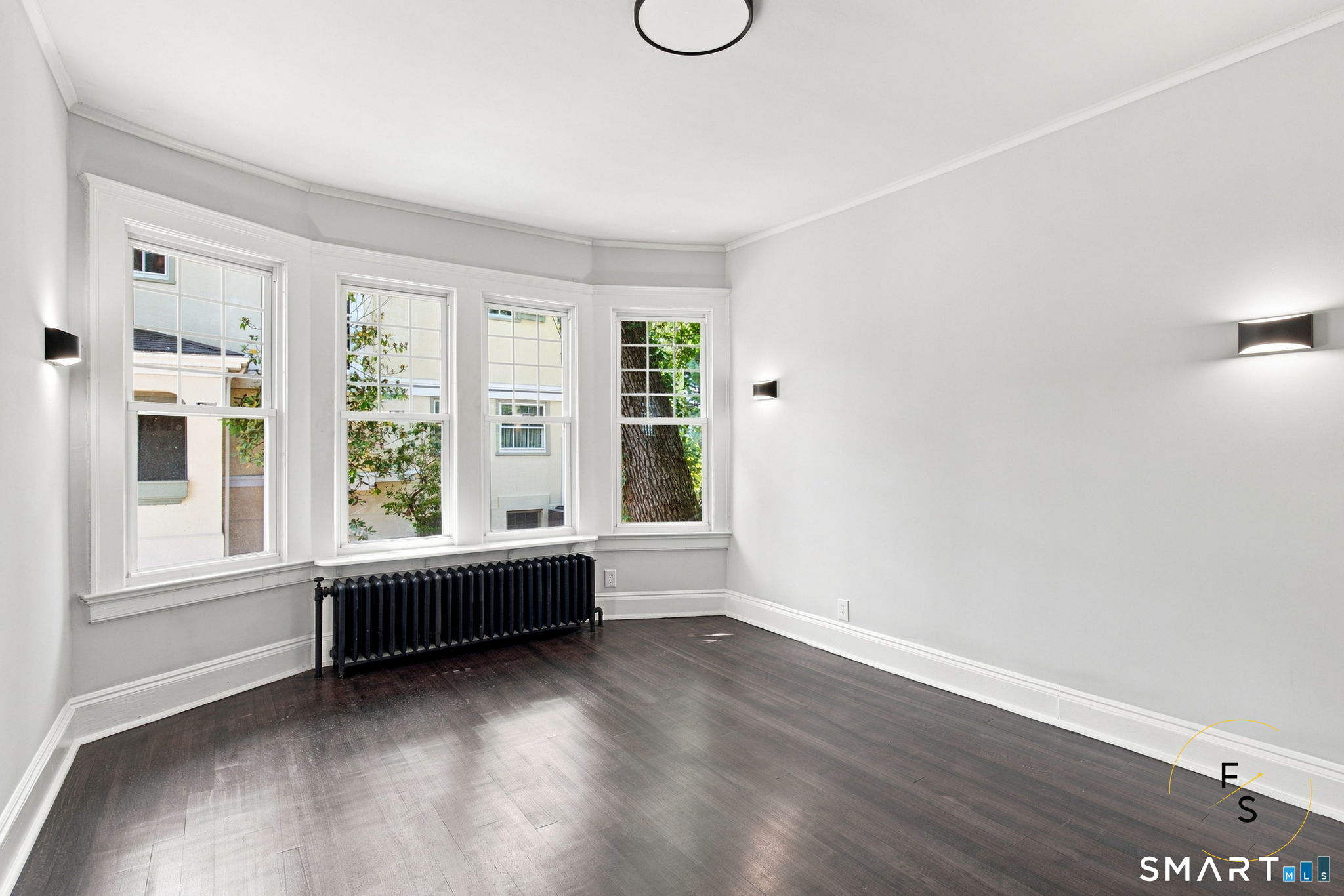 93 Forest Street
