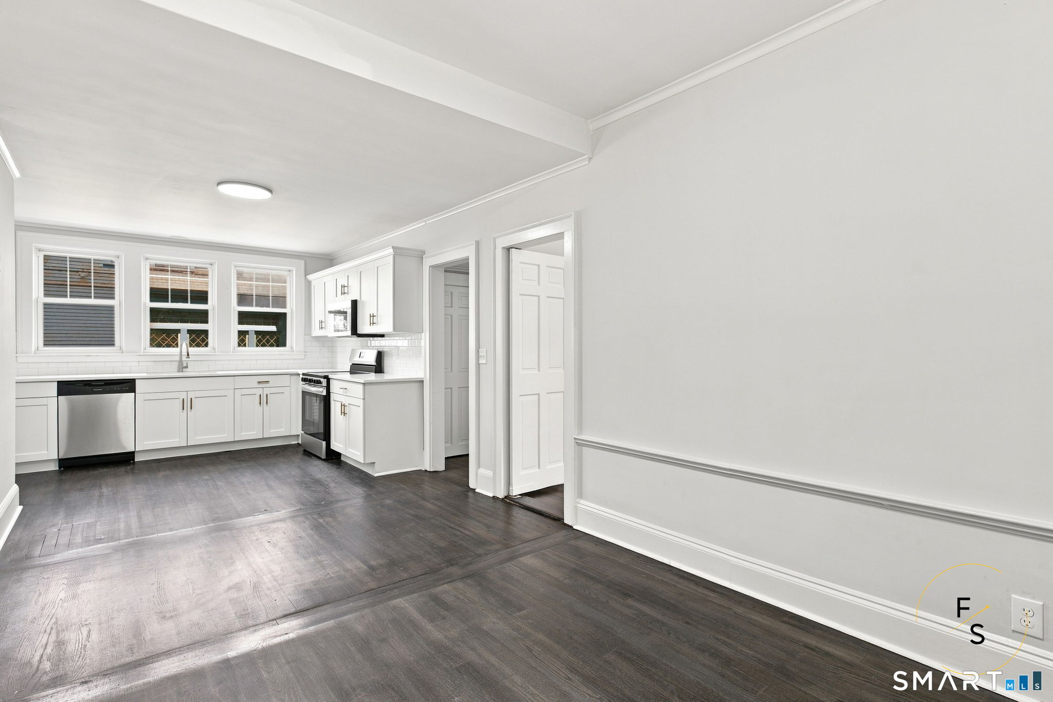 93 Forest Street