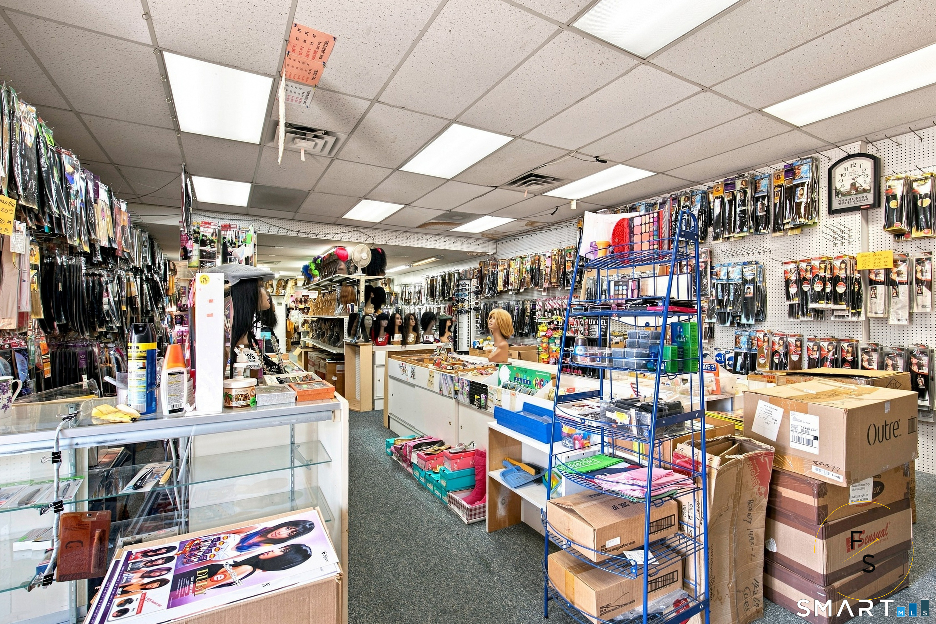 1231 Main Street