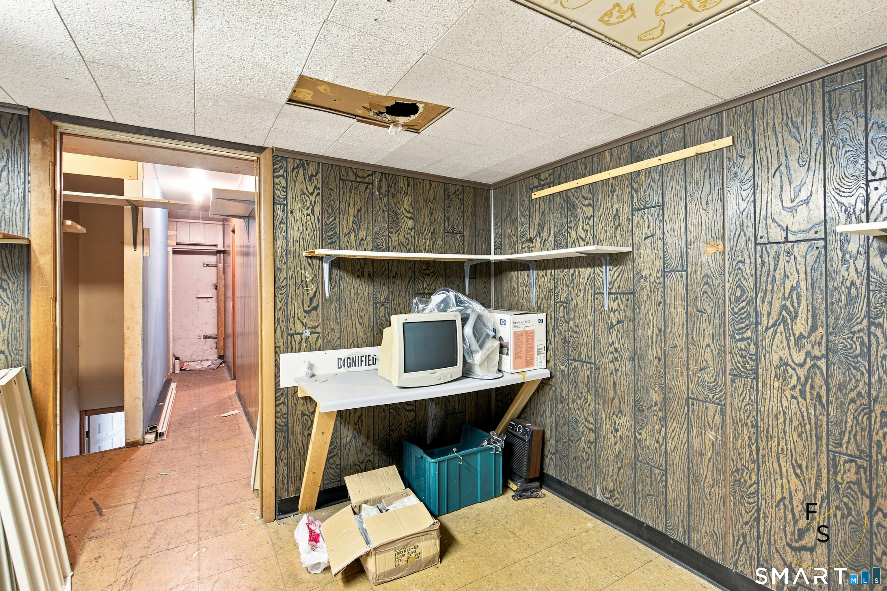1231 Main Street