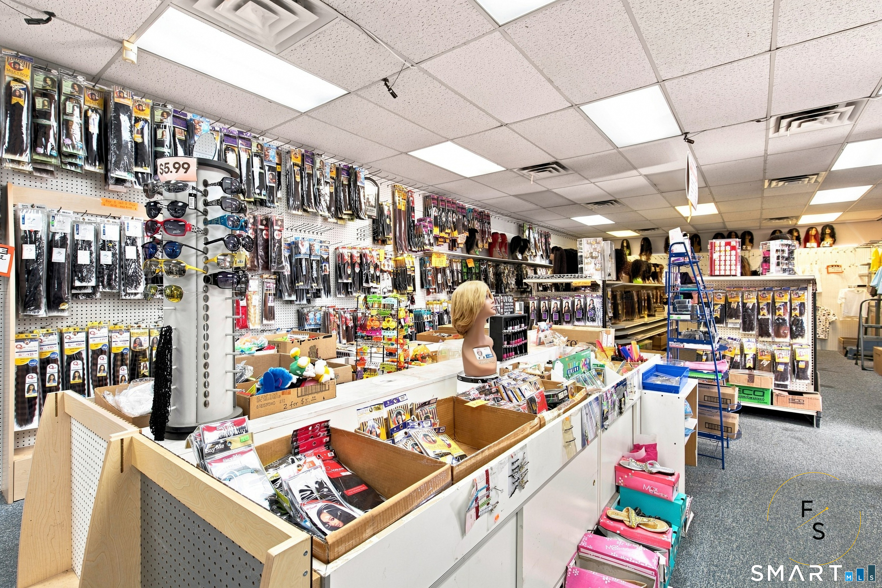 1231 Main Street