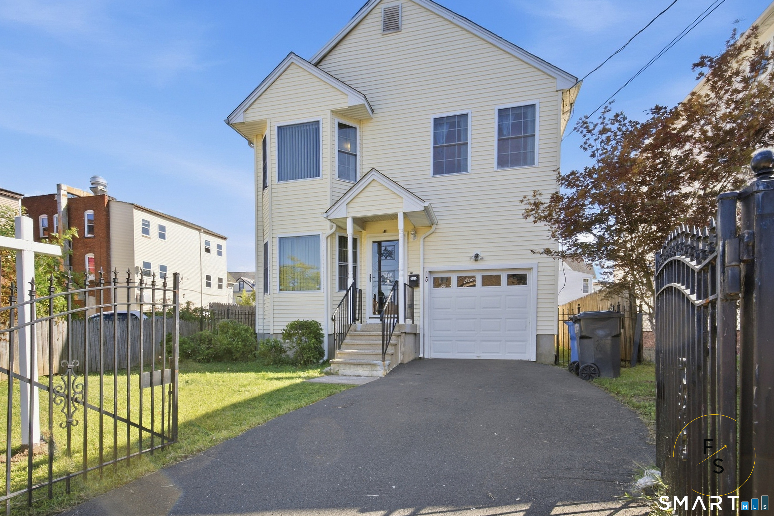 85 Brown Street