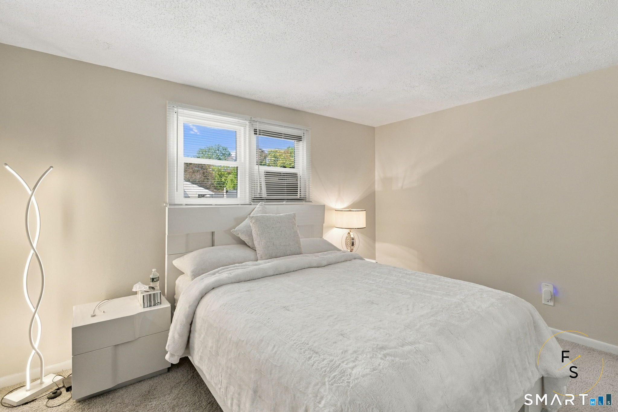 17 Pioneer Drive