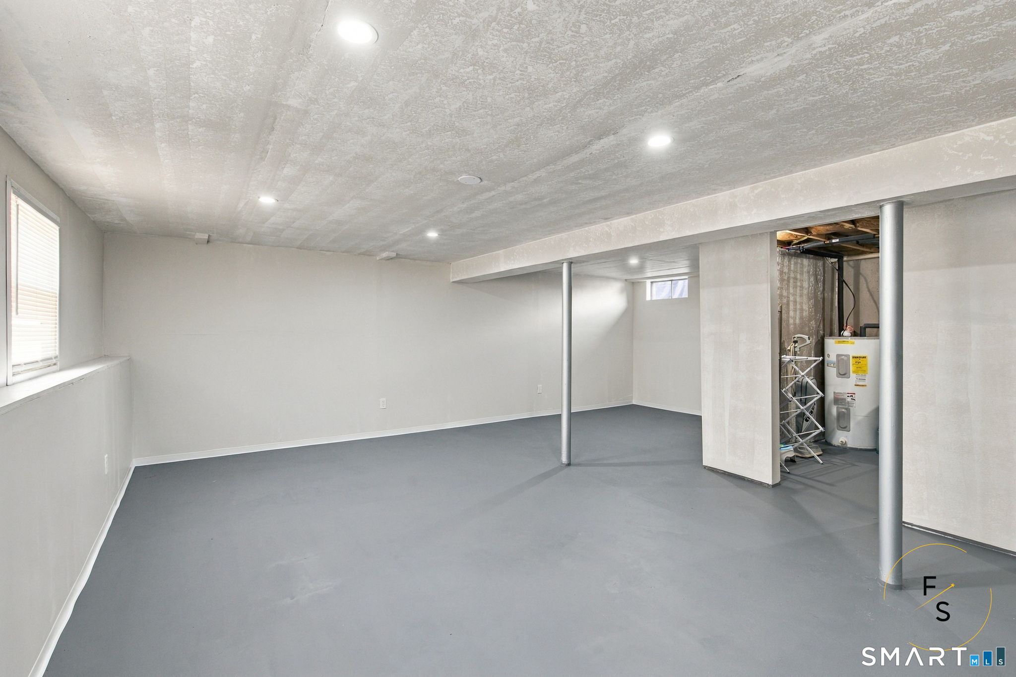 17 Pioneer Drive
