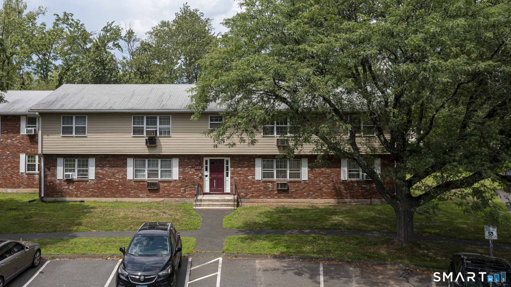 1087 Blue Hills Avenue Unit: C