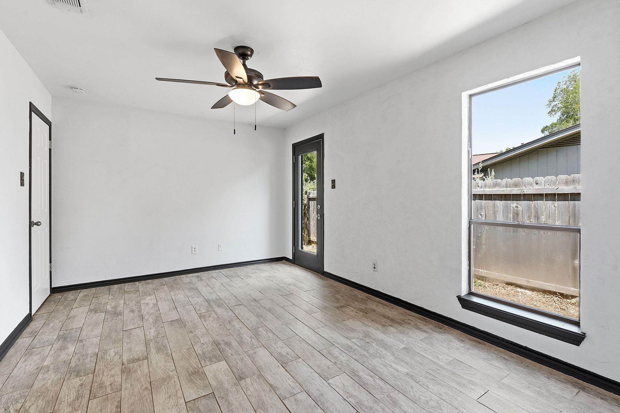 4 & 6 Acacia DR
