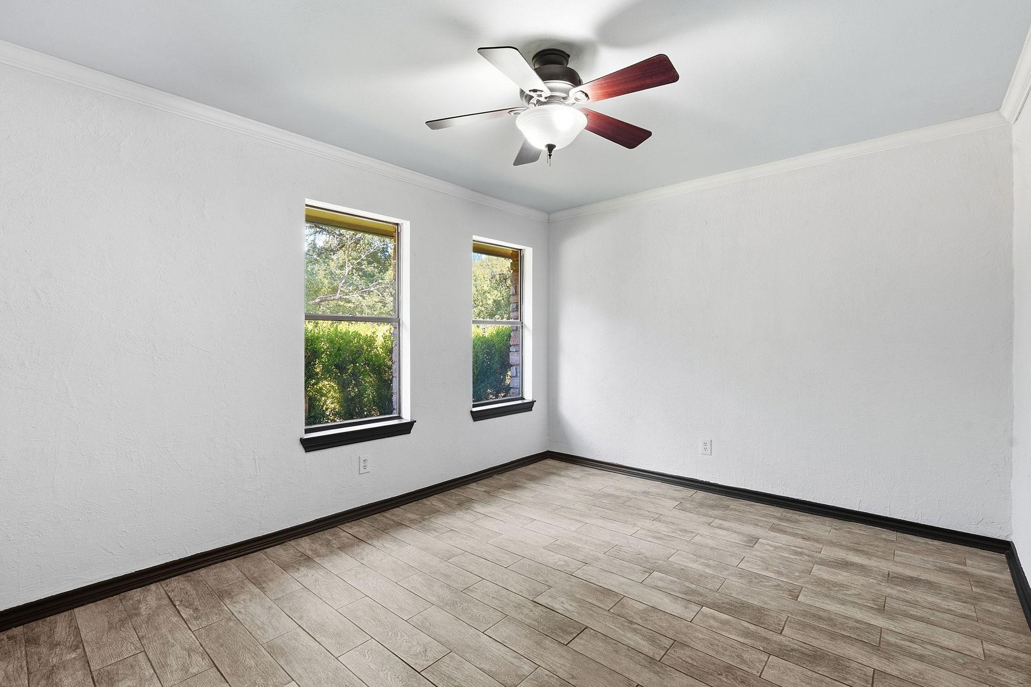 4 & 6 Acacia DR