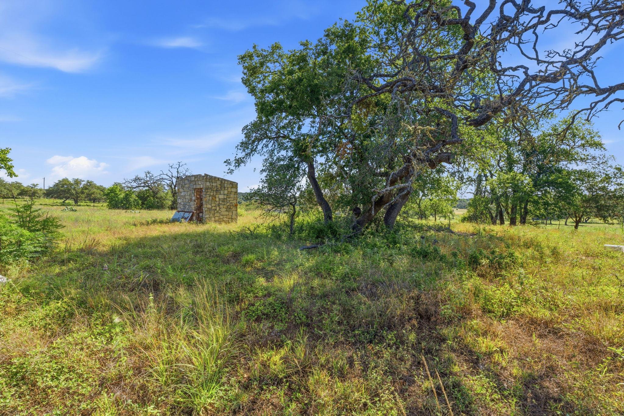 4400 W Highway 290