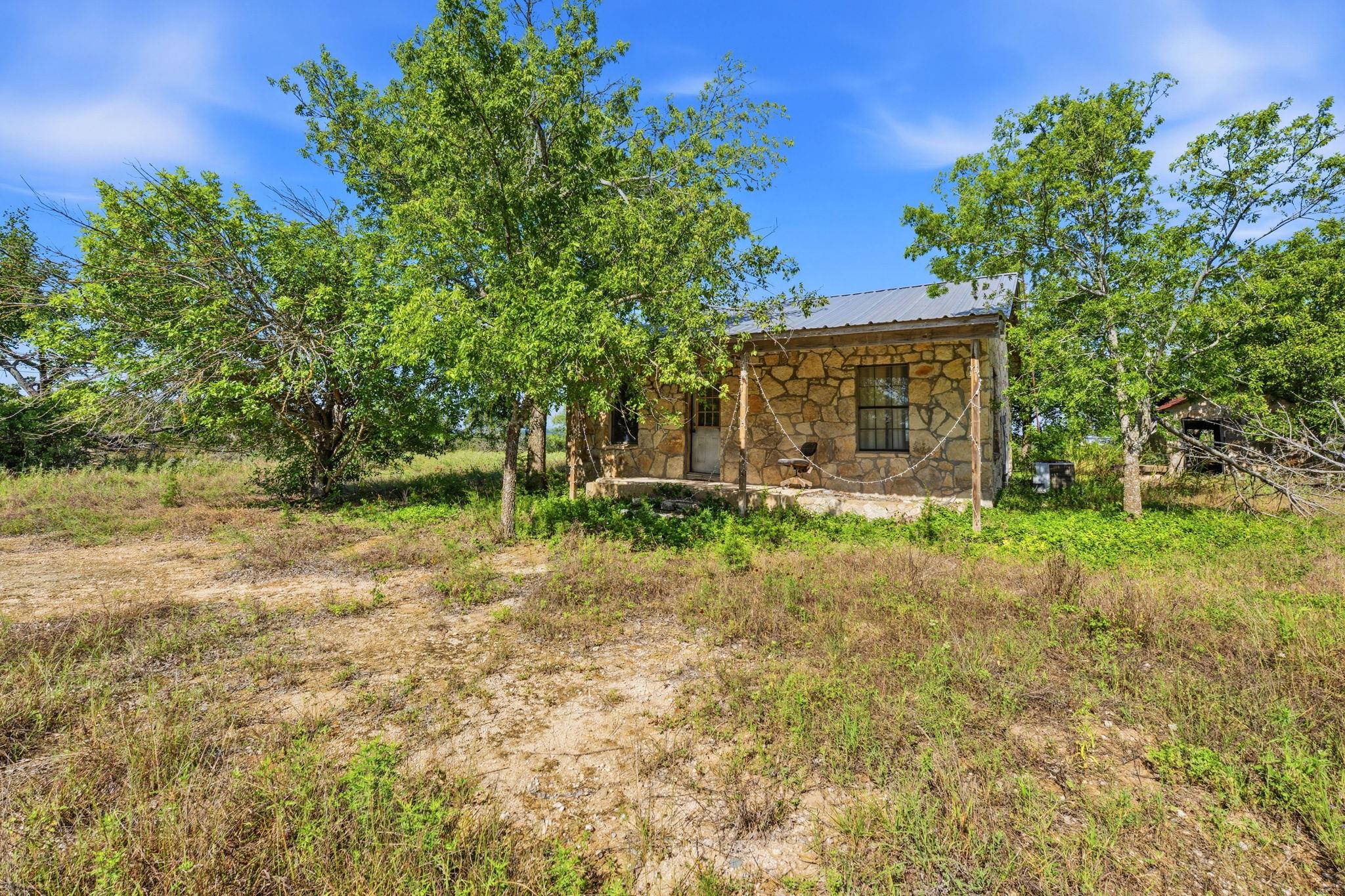 4400 W Highway 290