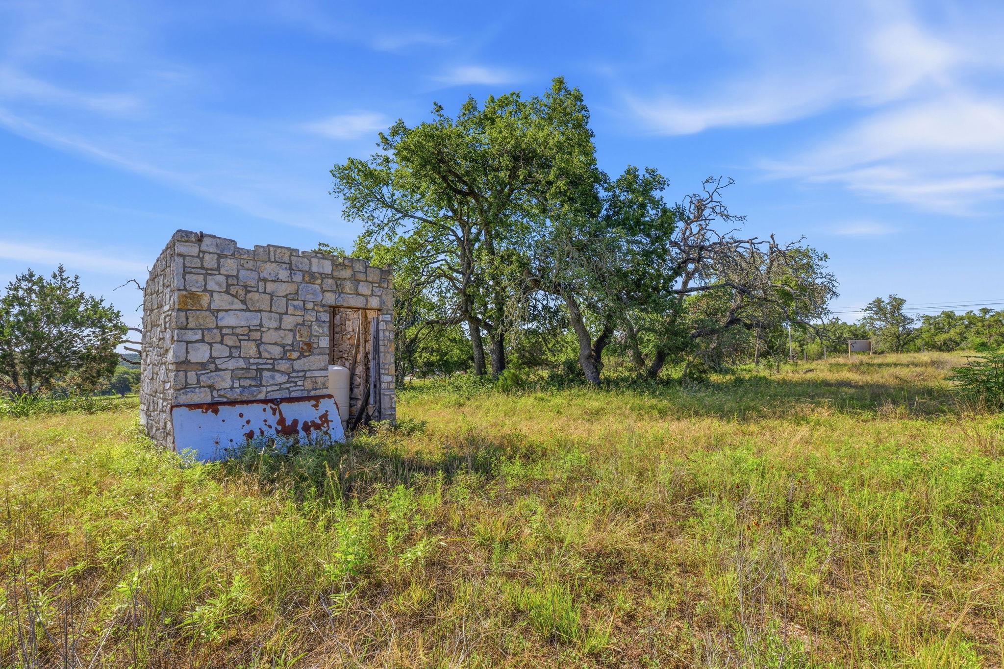 4400 W Highway 290