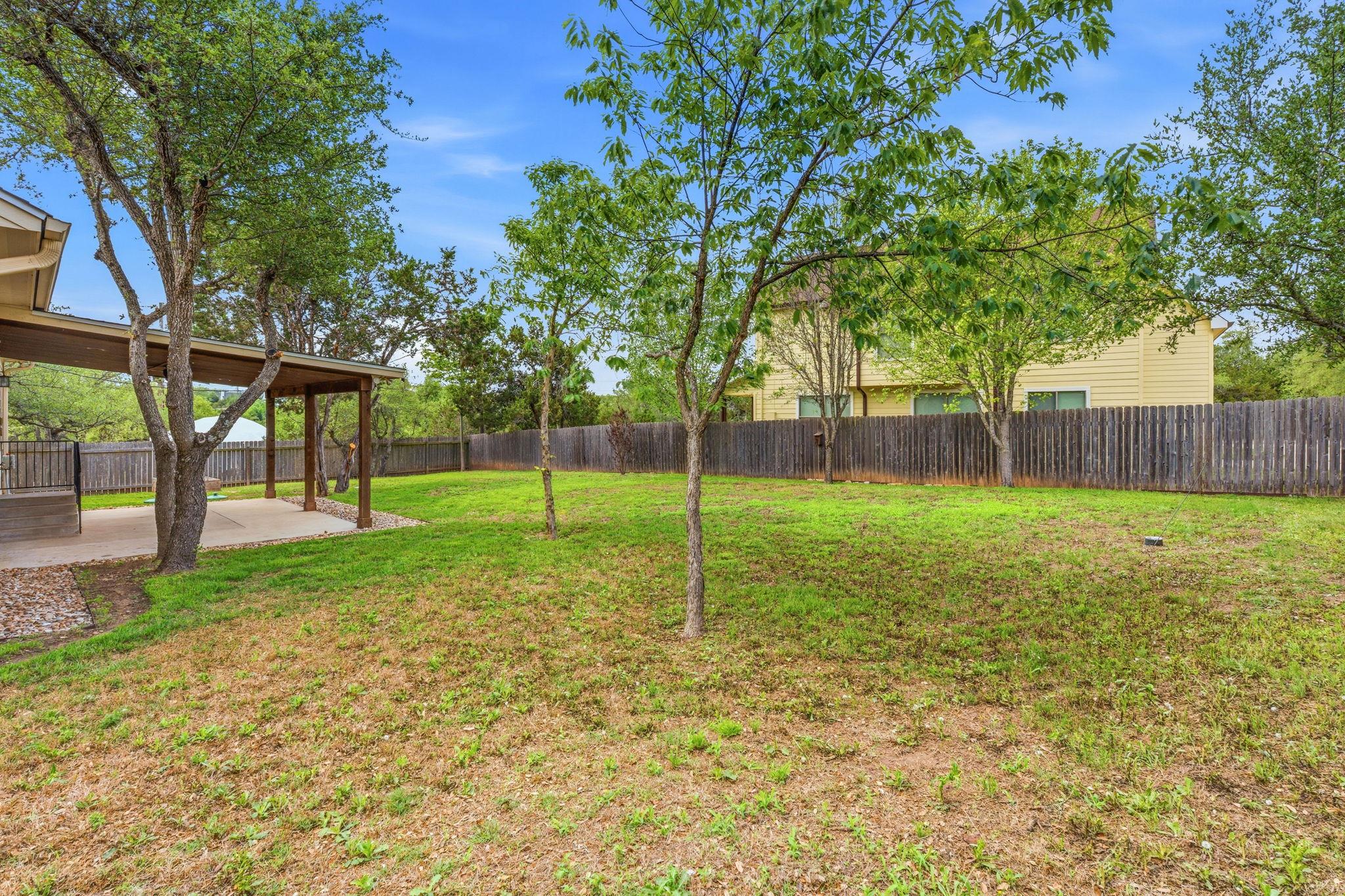 10215 Twin Lake LOOP