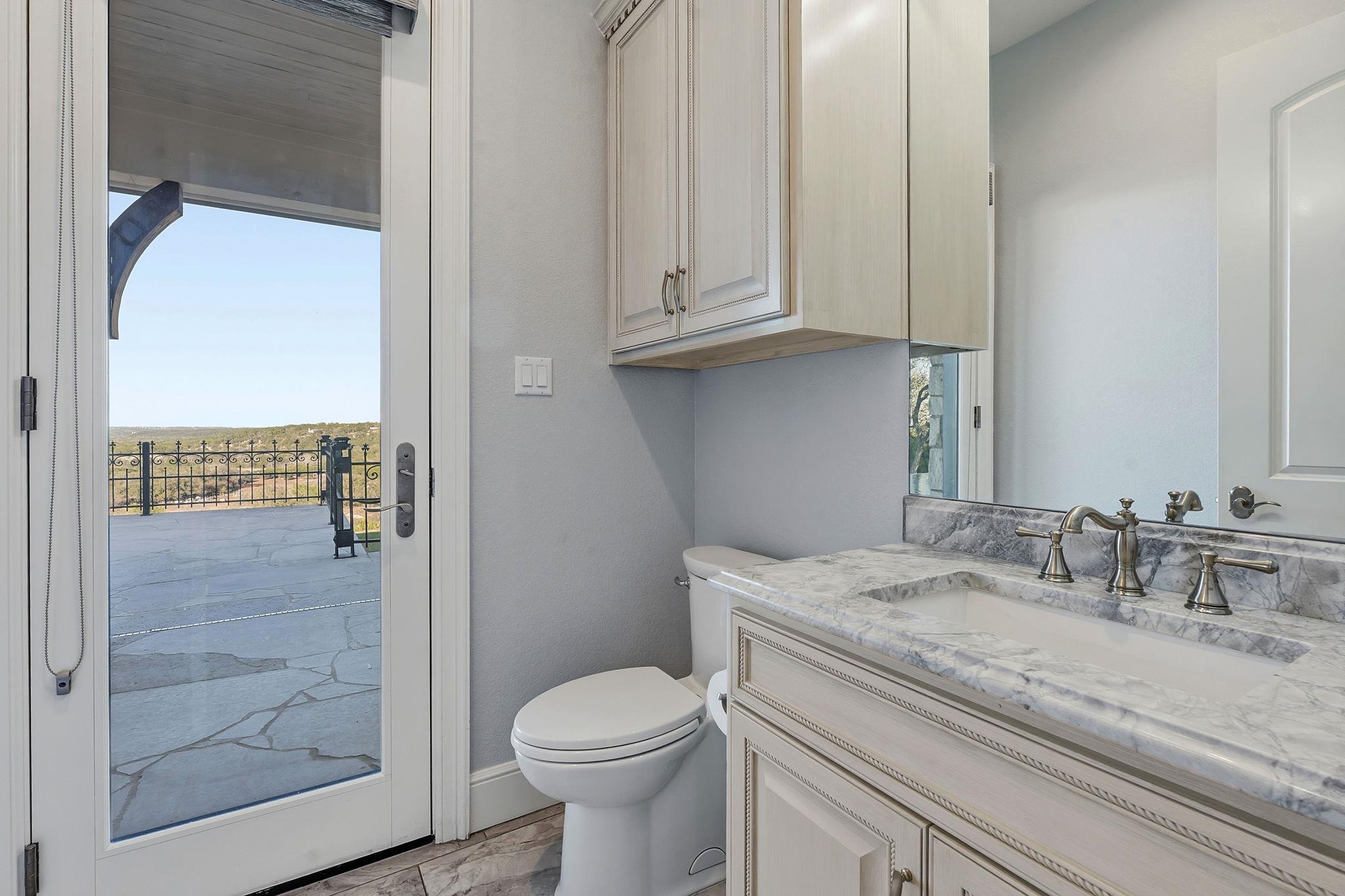 306 Napa CT