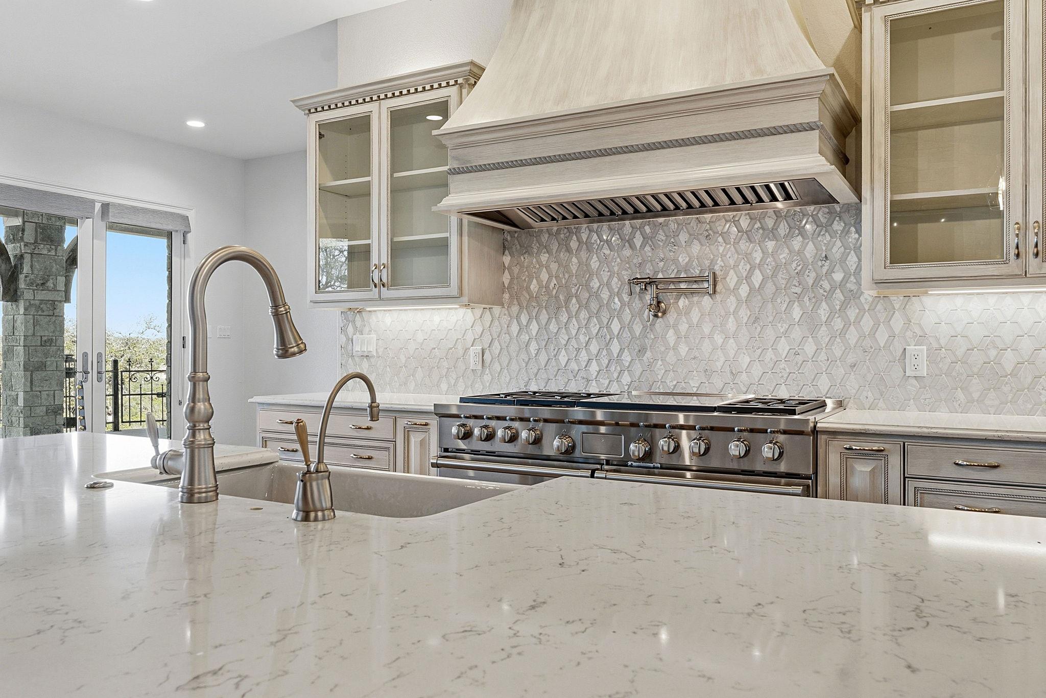 306 Napa CT