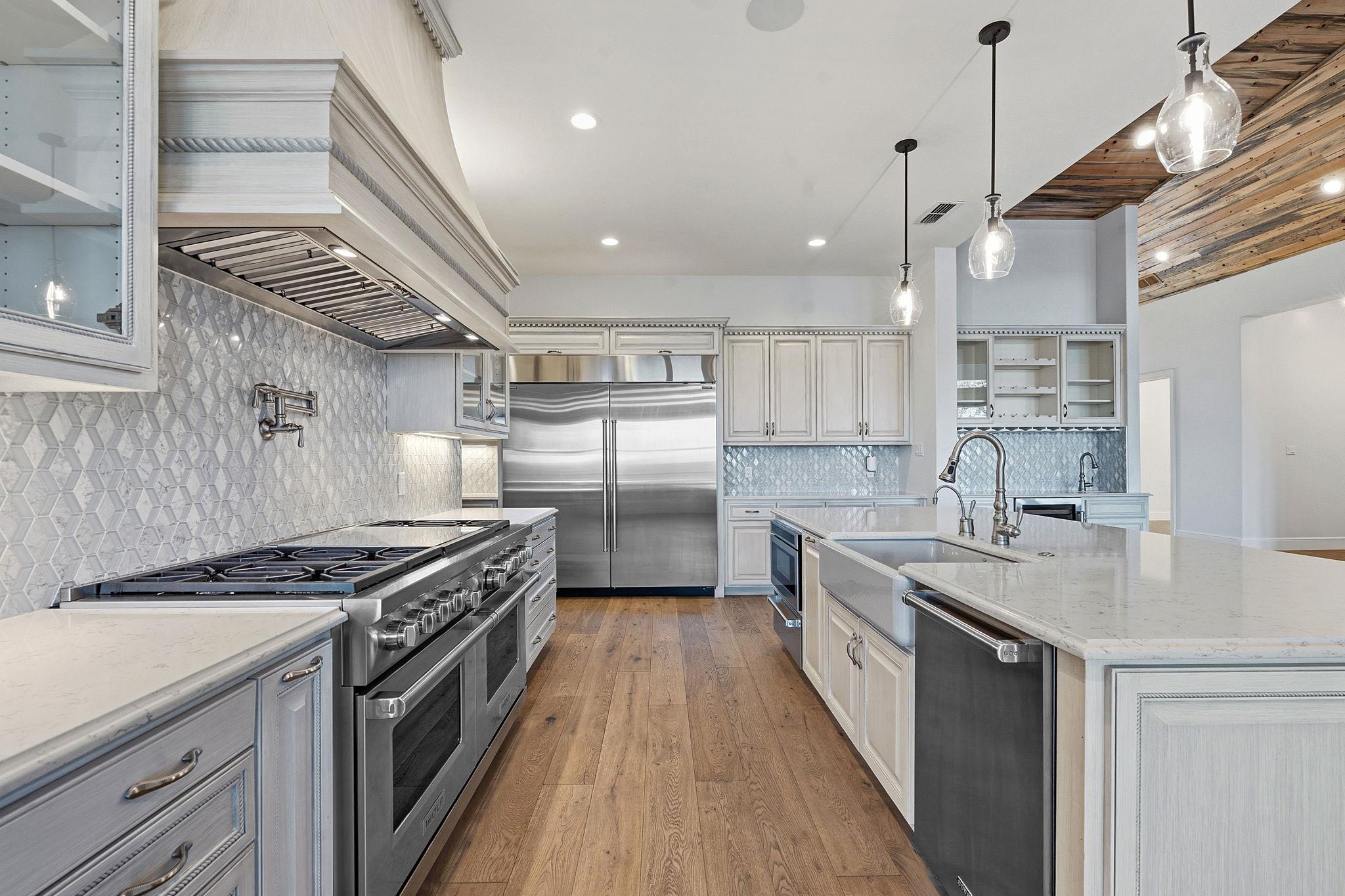 306 Napa CT