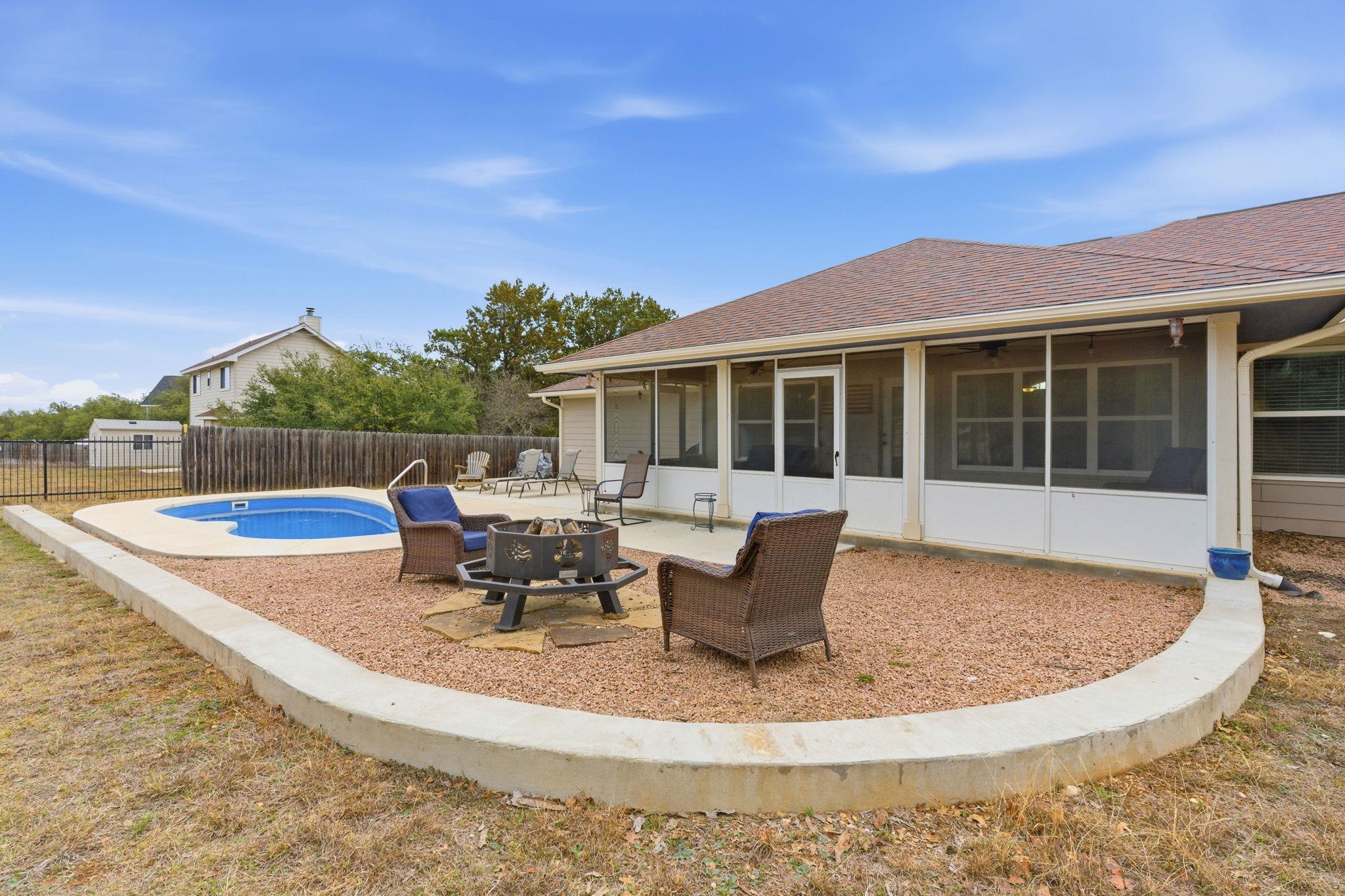 8 Stone Creek CIR