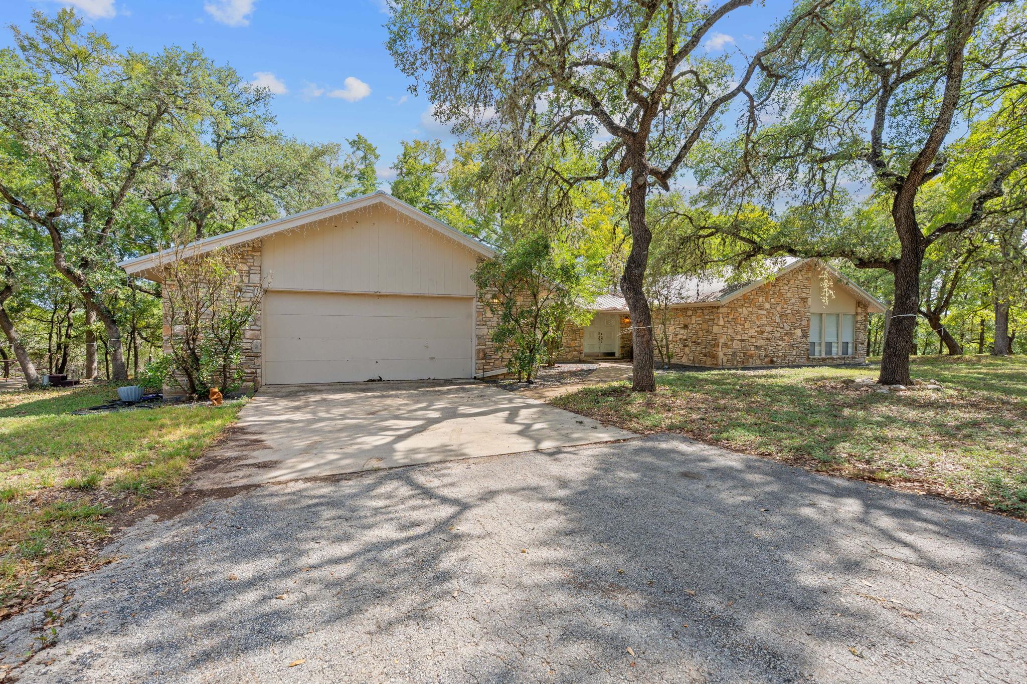 110 Hillsedge RD