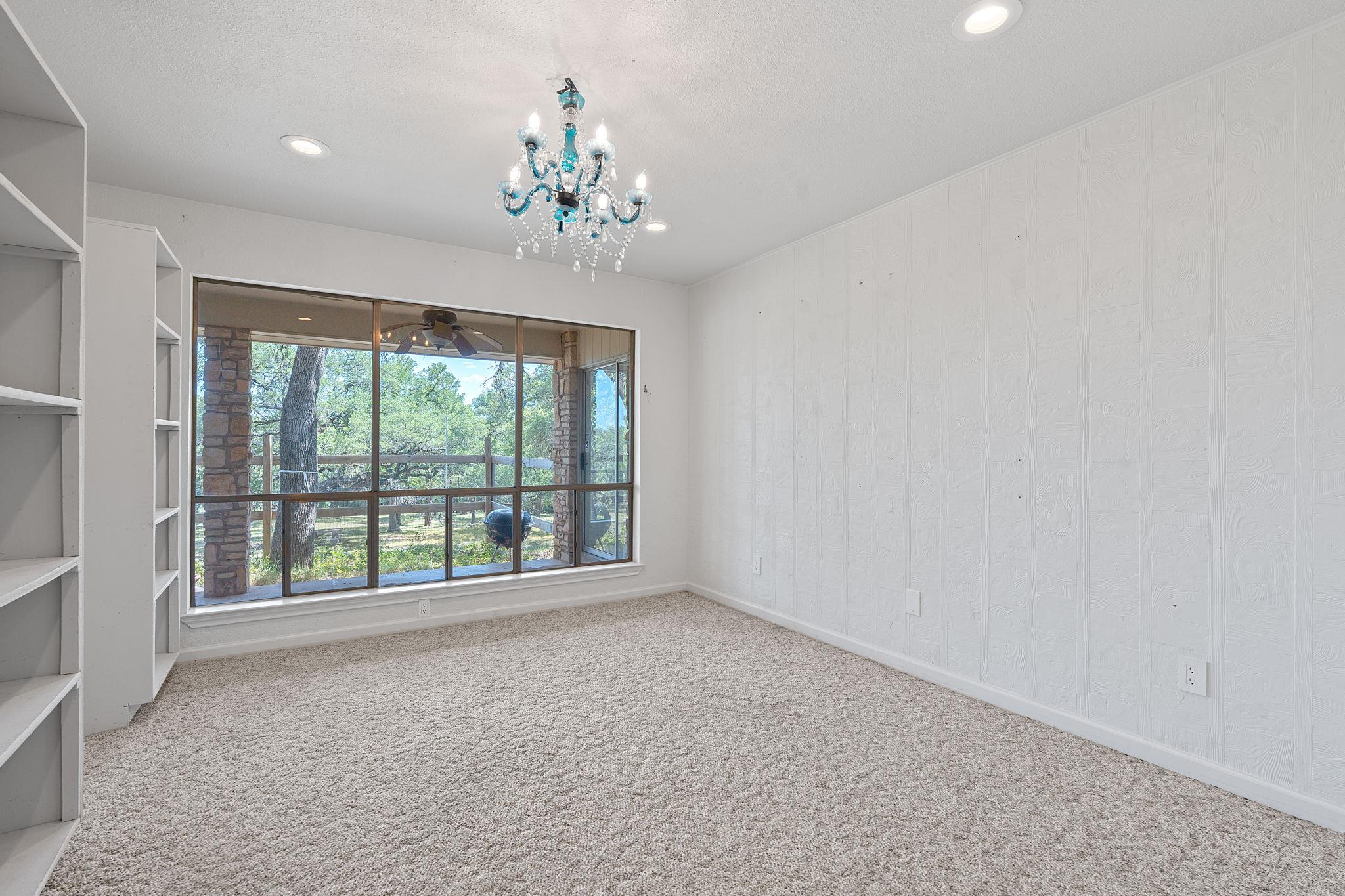 110 Hillsedge RD