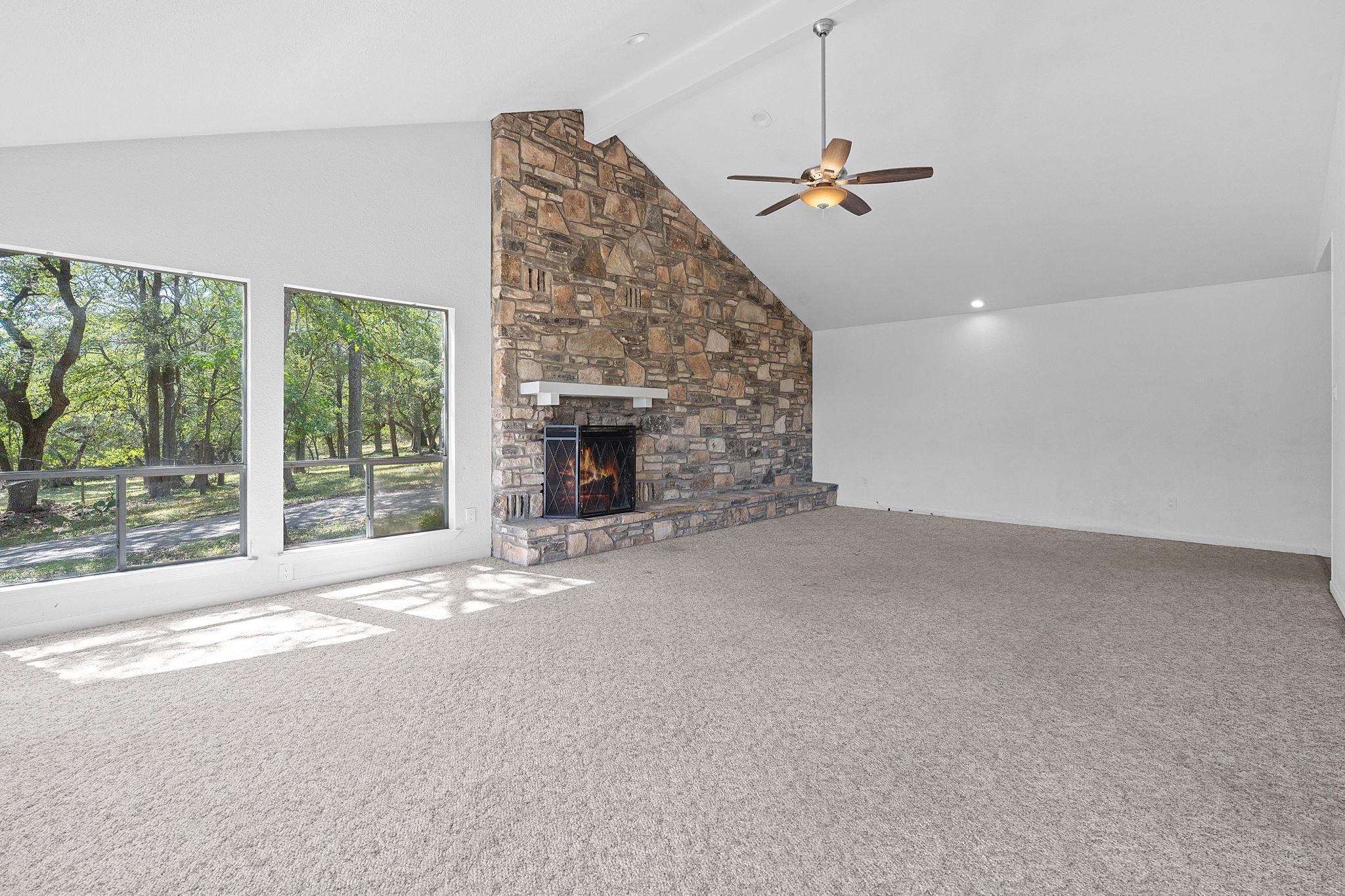 110 Hillsedge RD