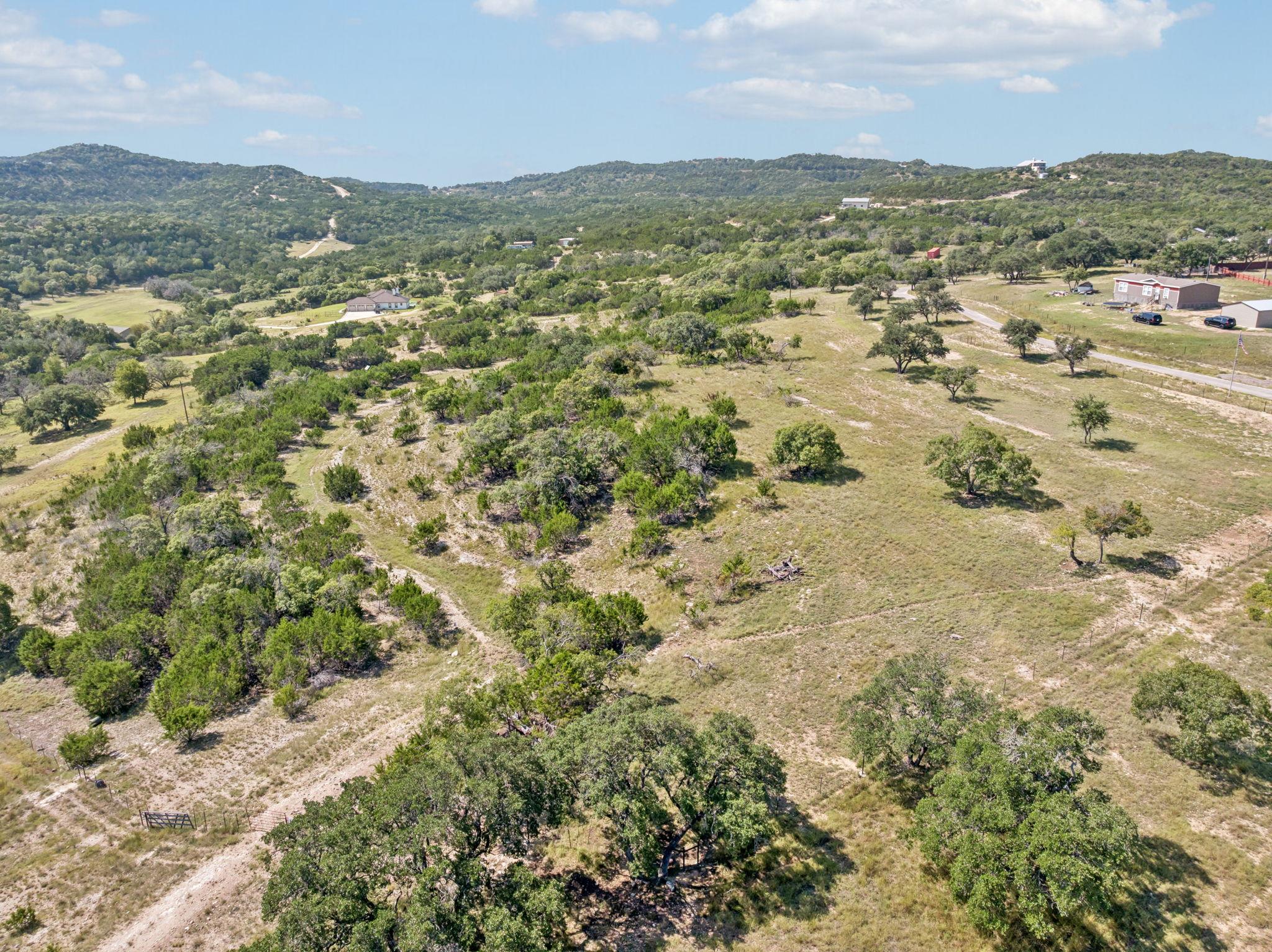 105 Lost Valley RD
