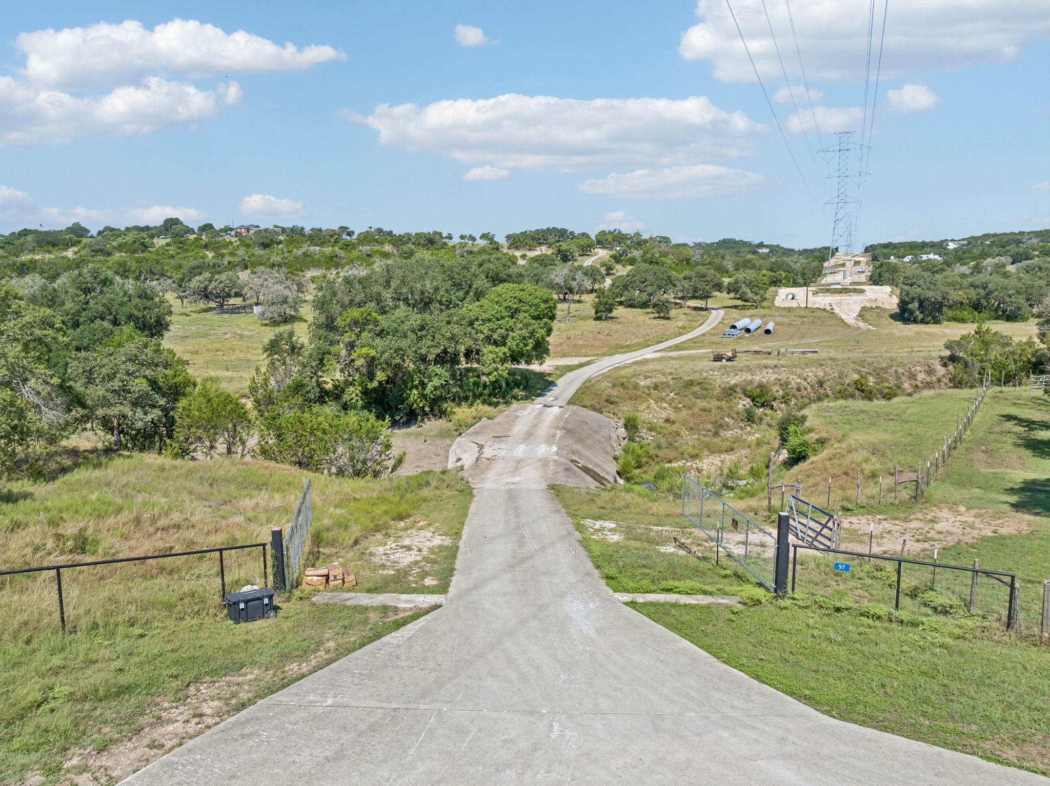 105 Lost Valley RD