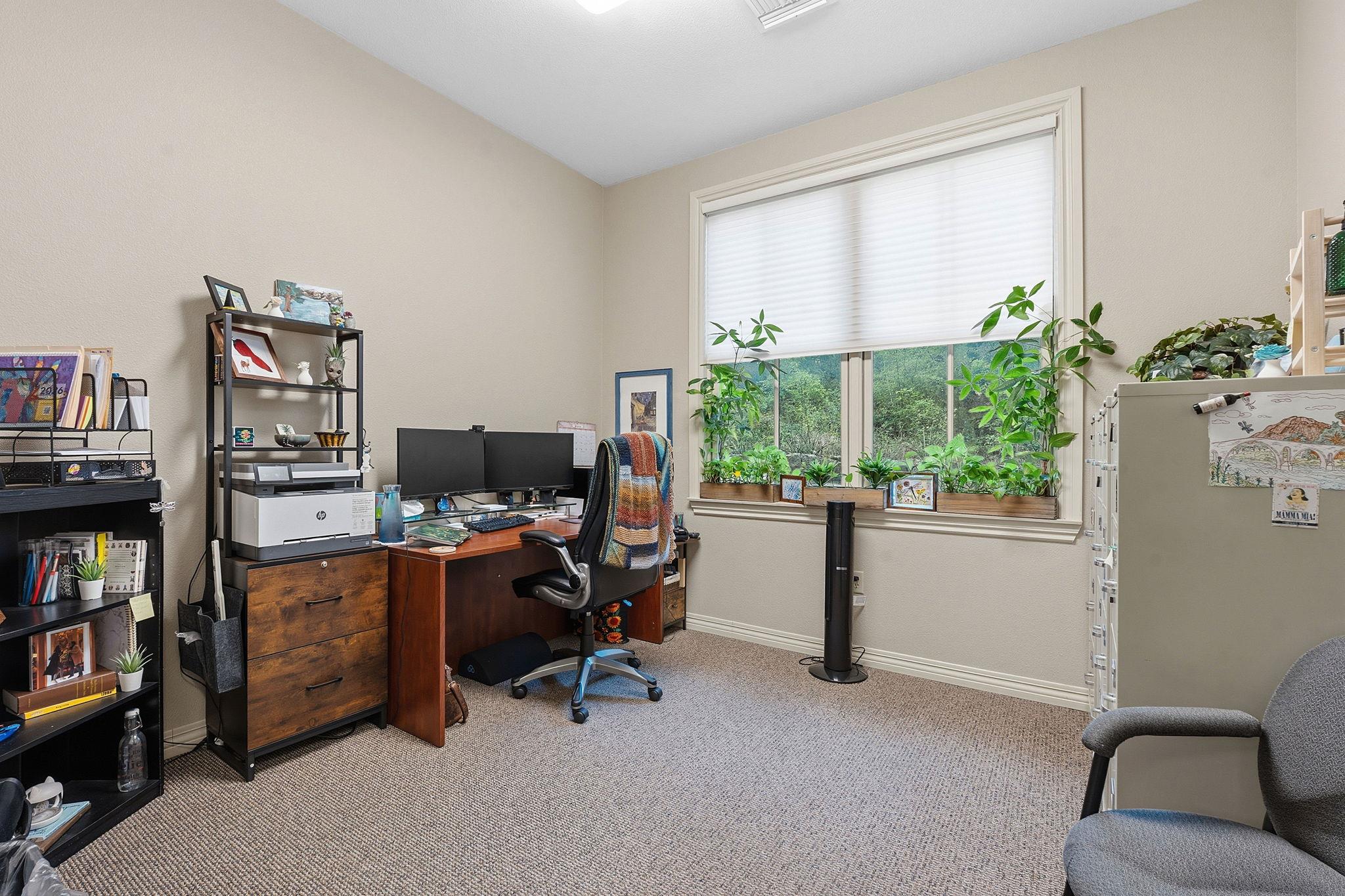 5900 Southwest PKWY # 401