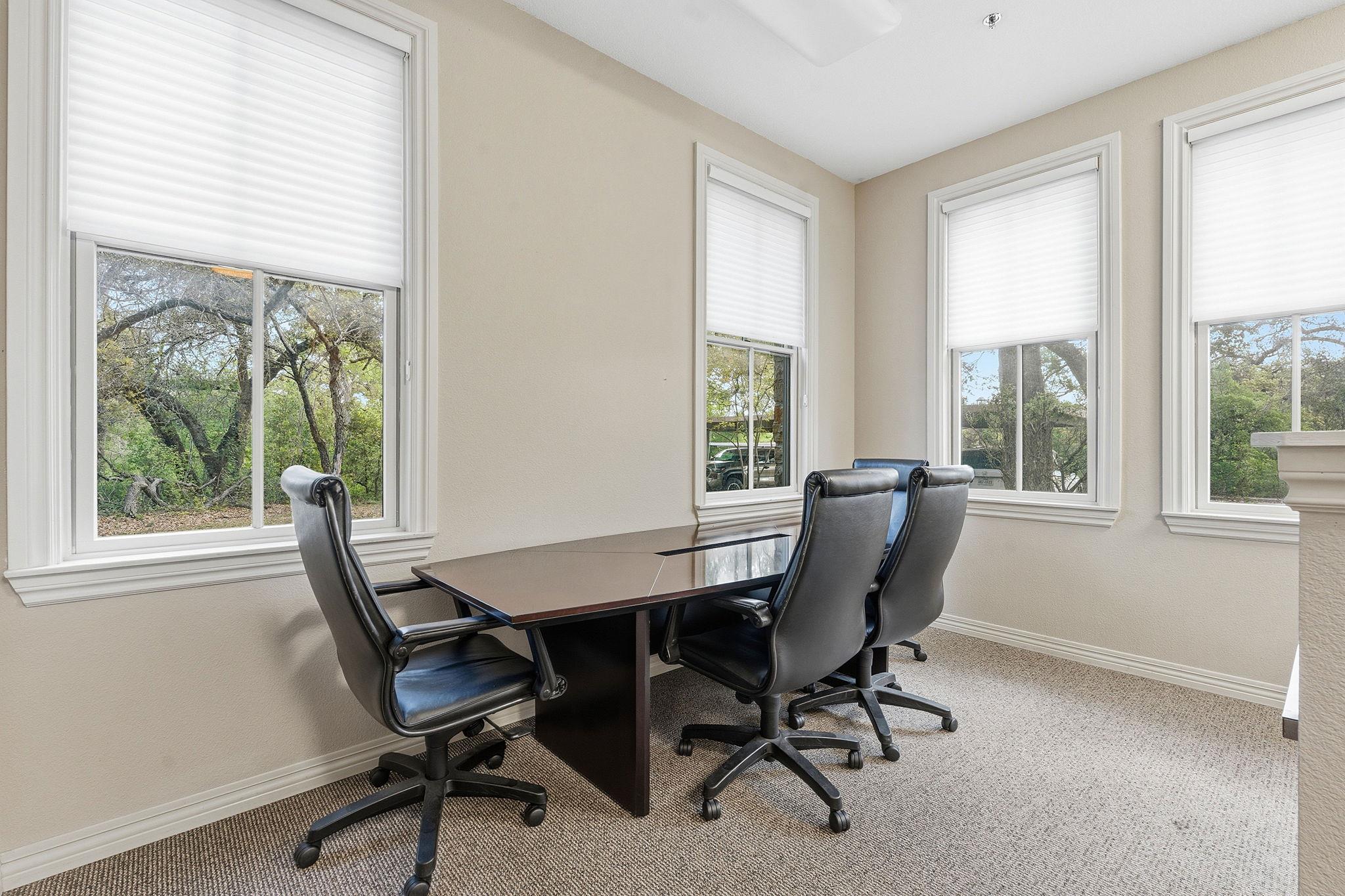 5900 Southwest PKWY # 401