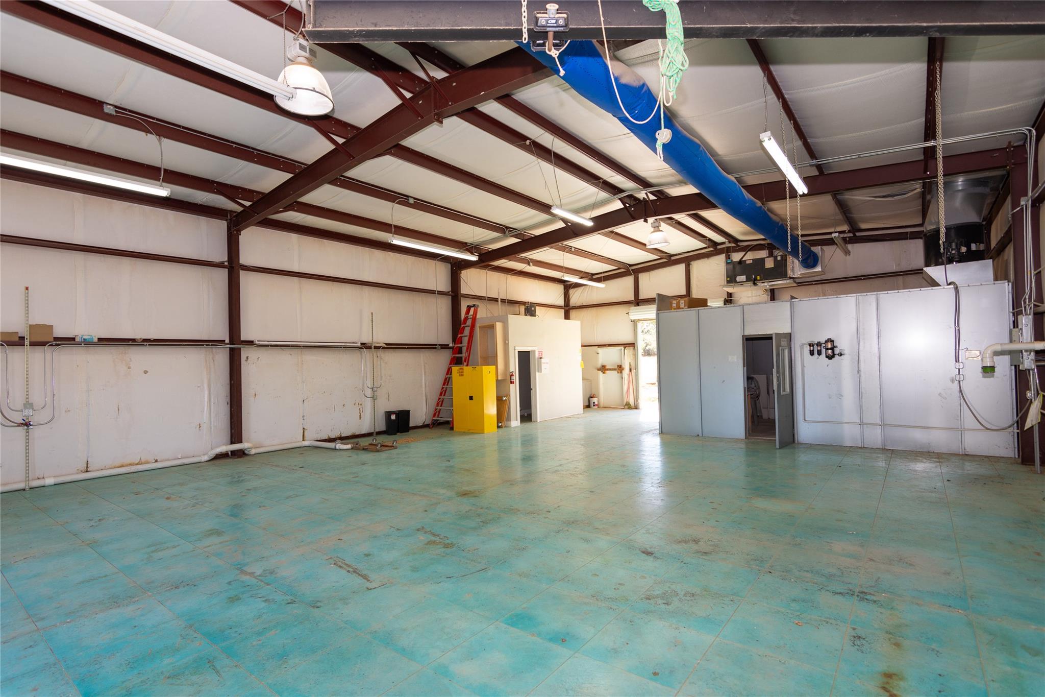 7748 E Us Highway 290 # 1