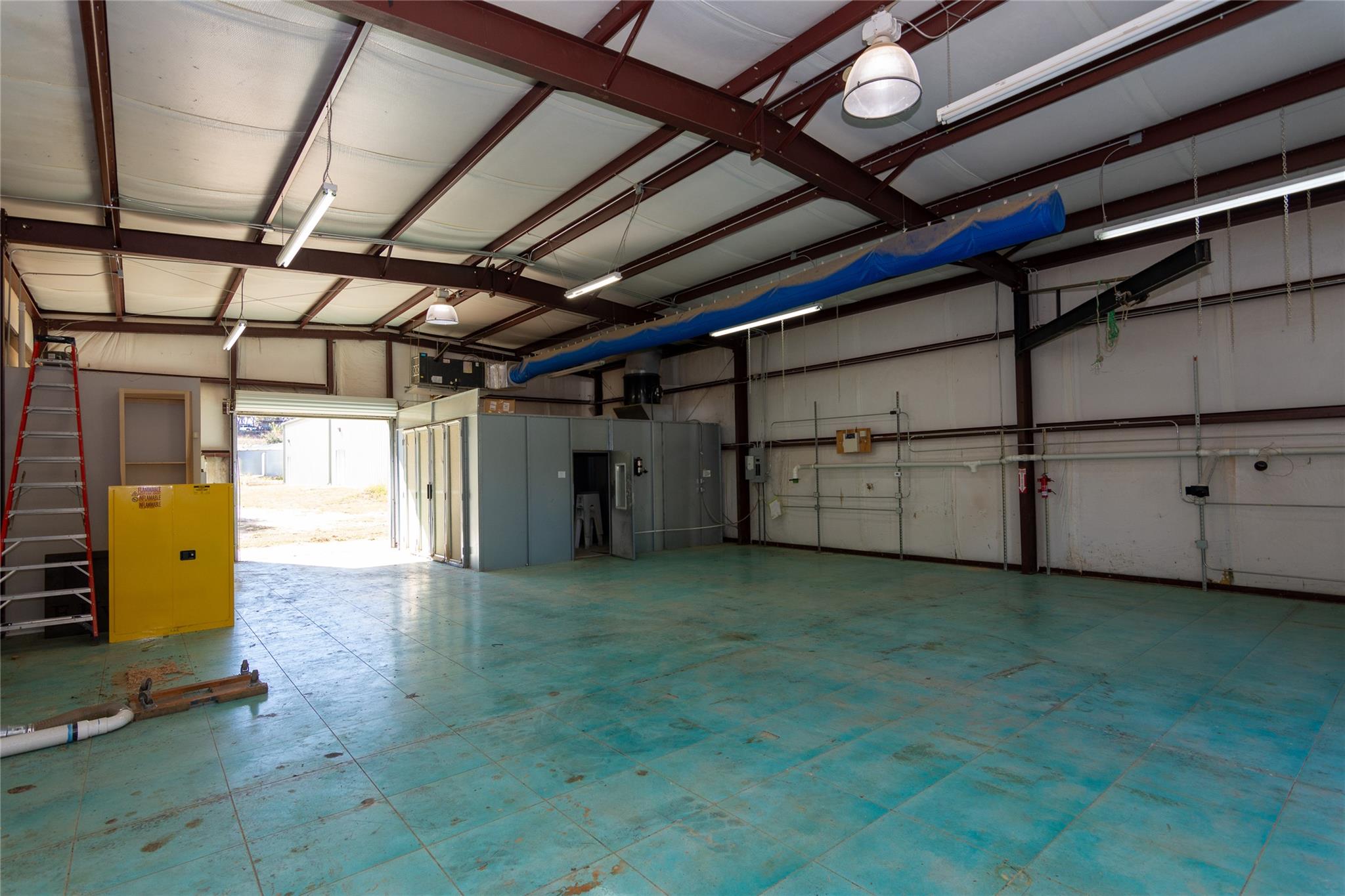 7748 E Us Highway 290 # 1