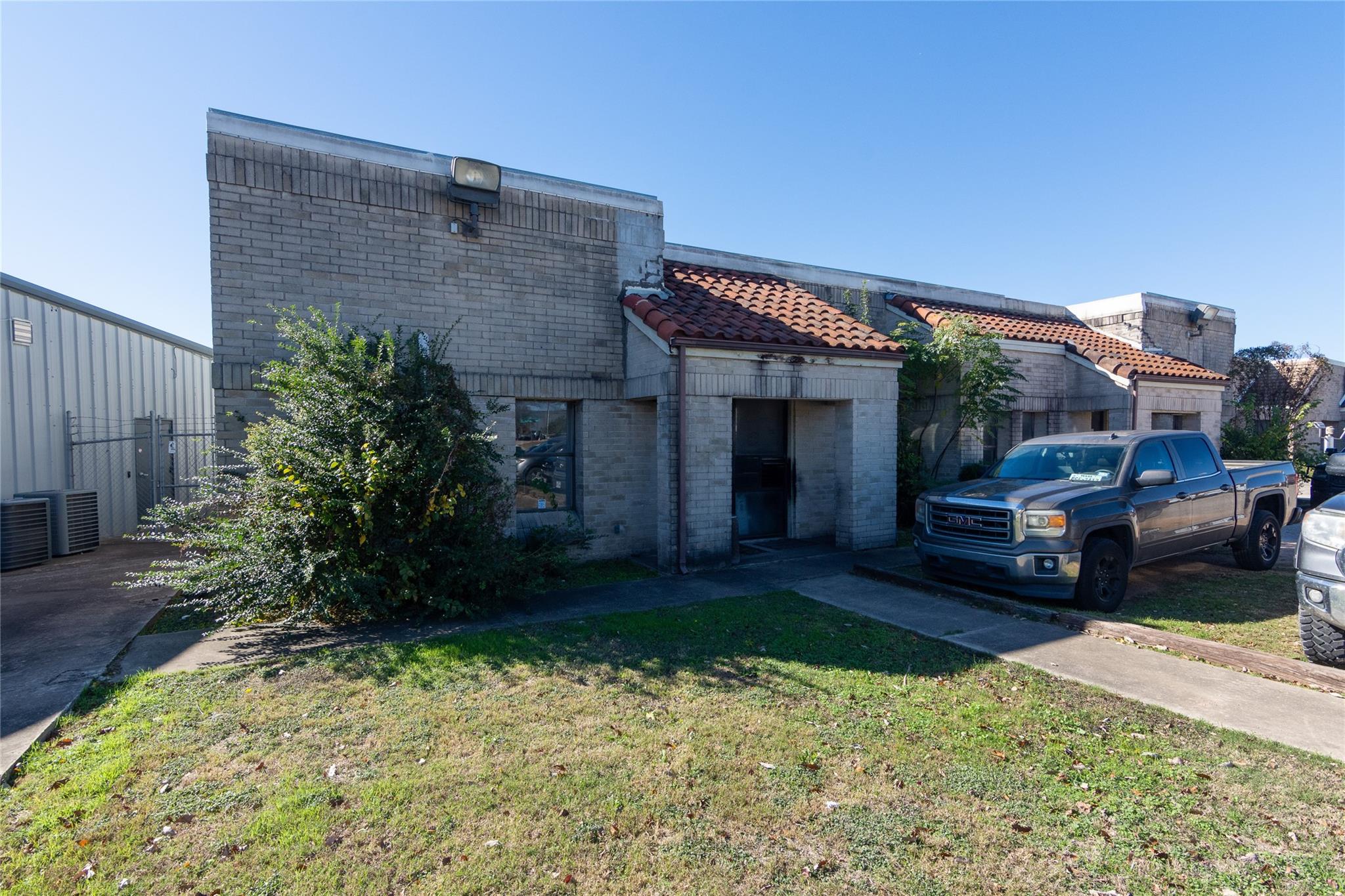 4909 Commercial Park DR # A