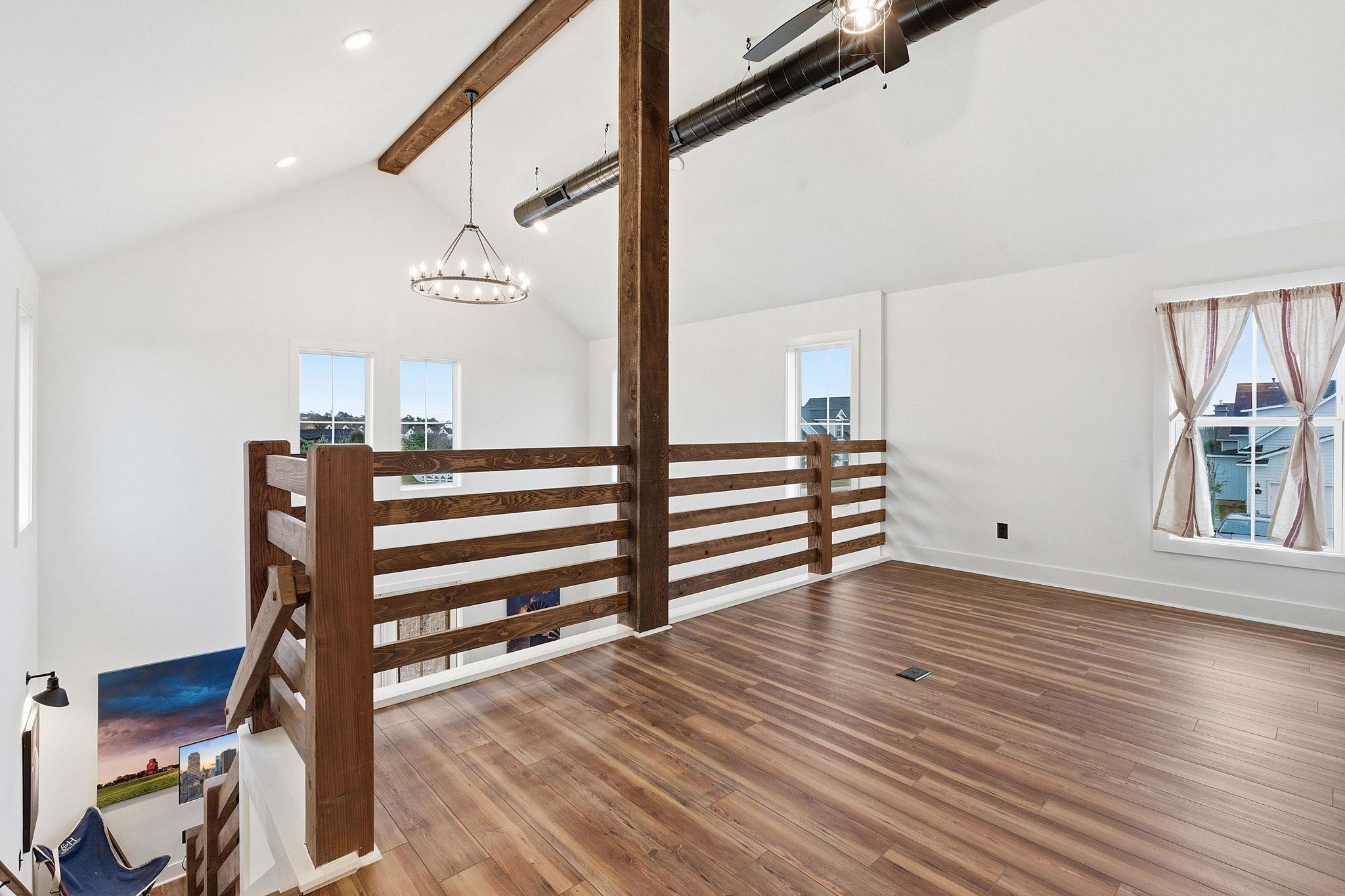 1006 Frost Ave