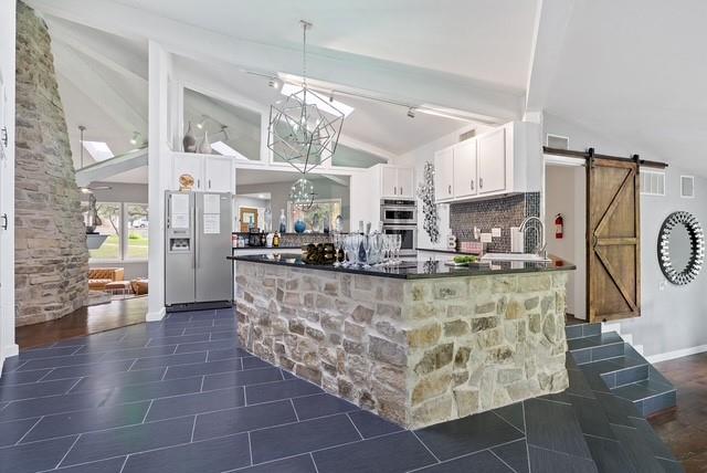 13204 Onion Creek DR