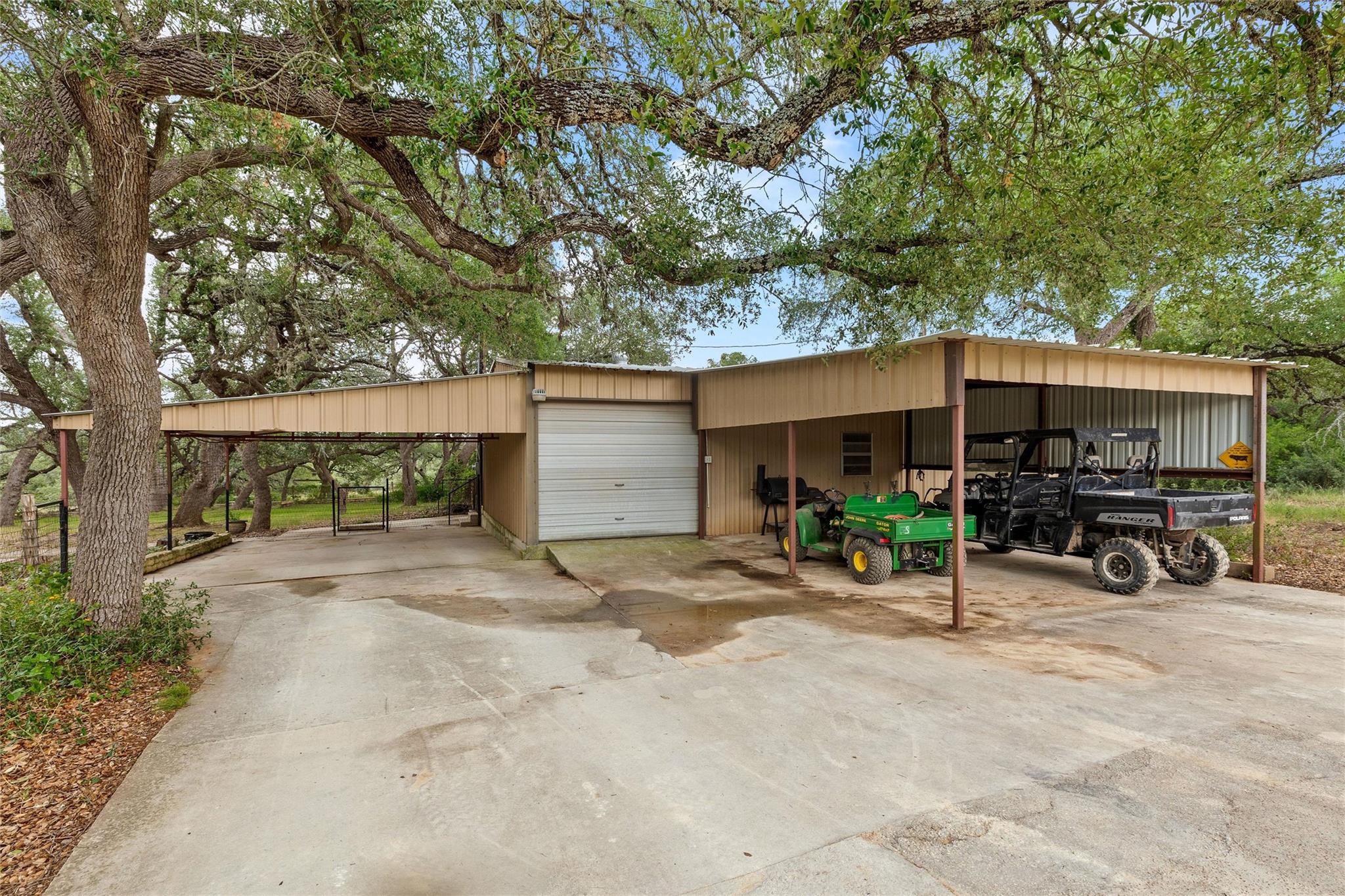 1128 Posey Ranch RD