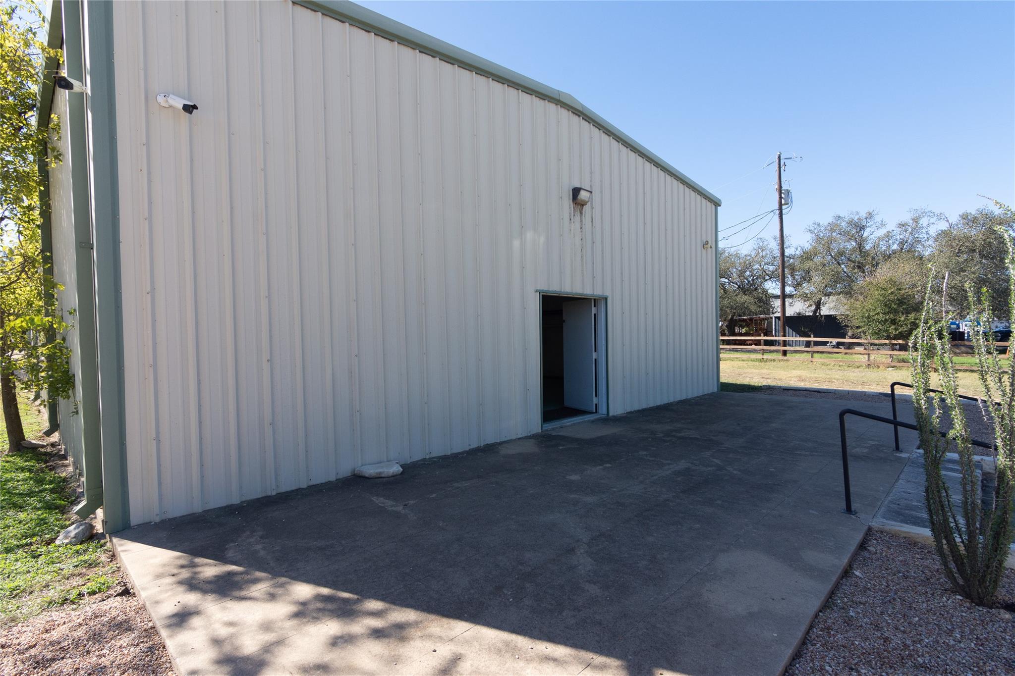 7748 E Us Highway 290