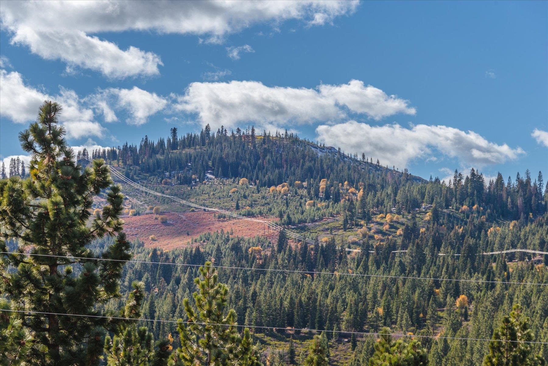 12530 Pinnacle Loop