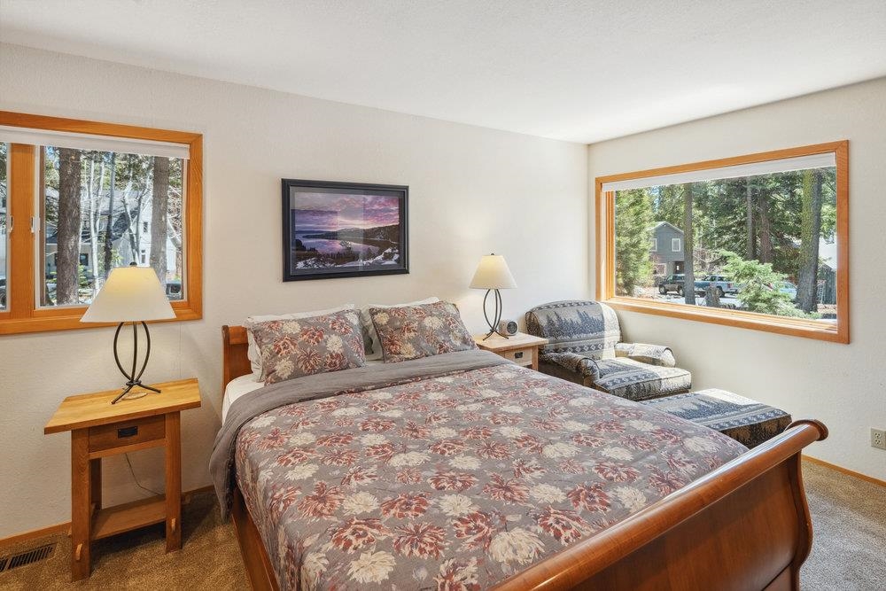 2700 Rustic Lane