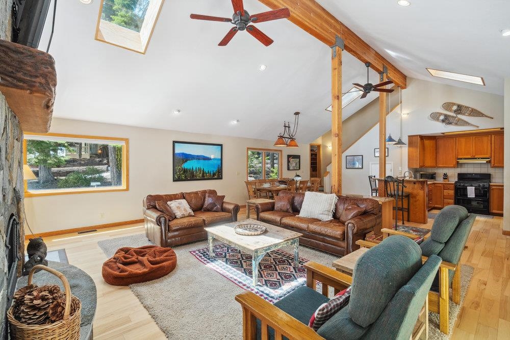 2700 Rustic Lane