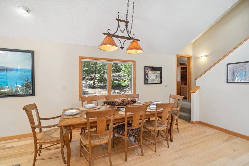 2700 Rustic Lane