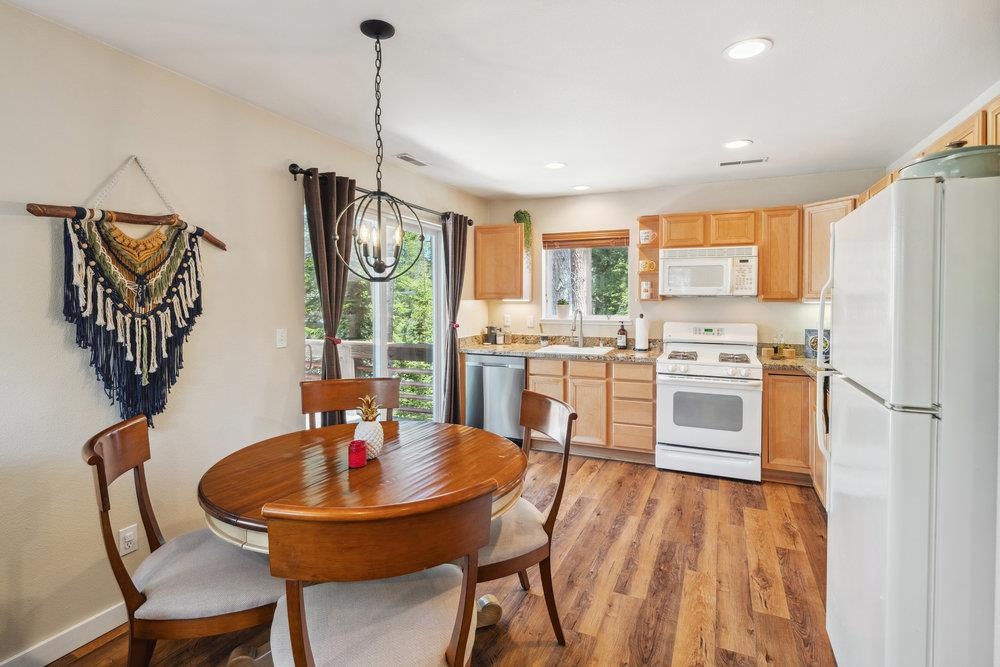 12686 Zurich Place Unit: 2