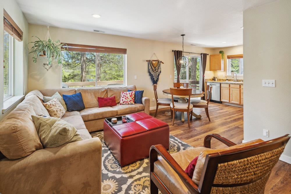 12686 Zurich Place Unit: 2