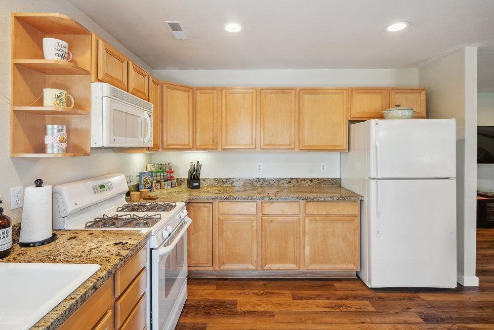 12686 Zurich Place Unit: 2
